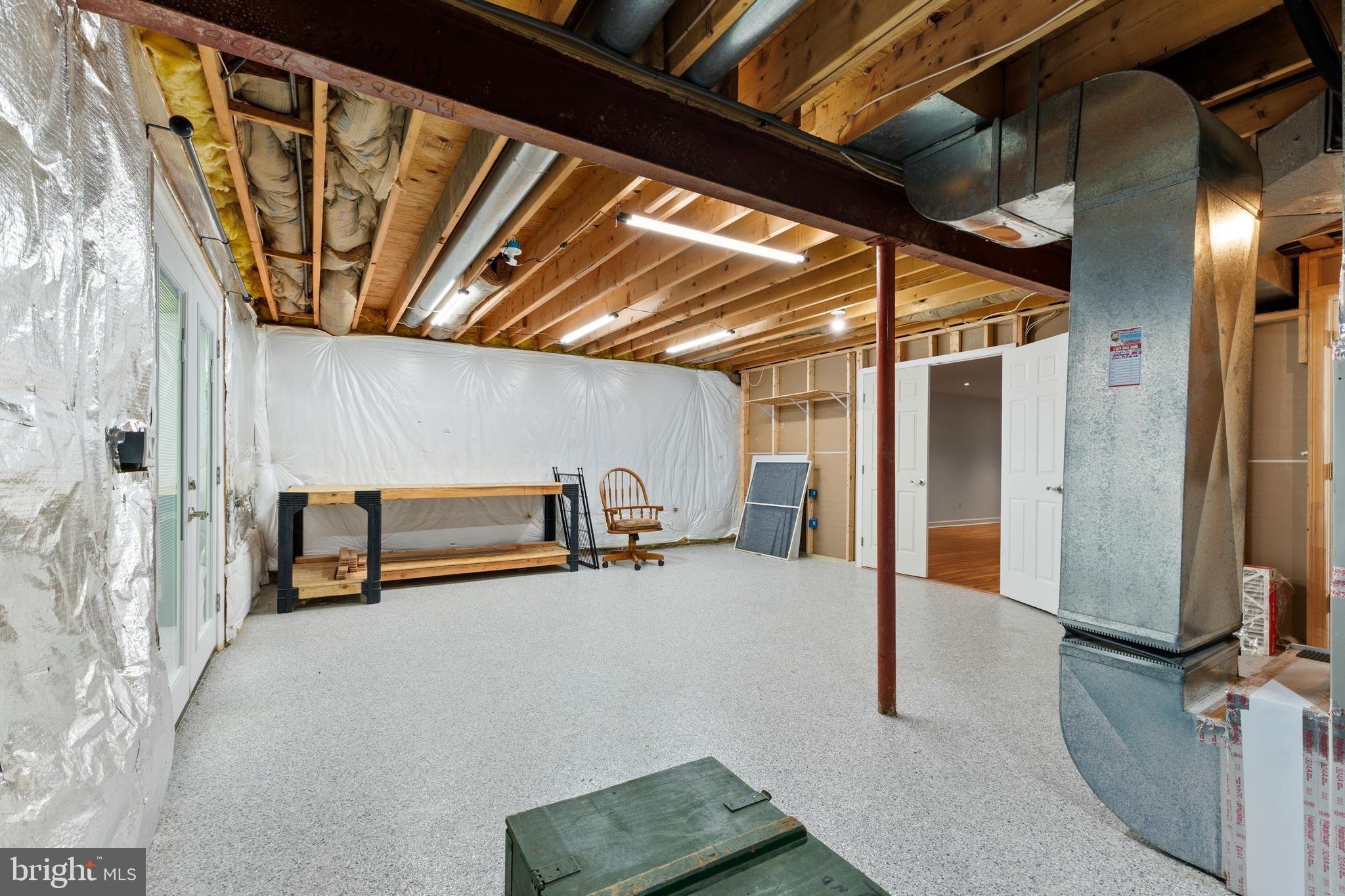 MEADOWBROOK WOODS - Residential