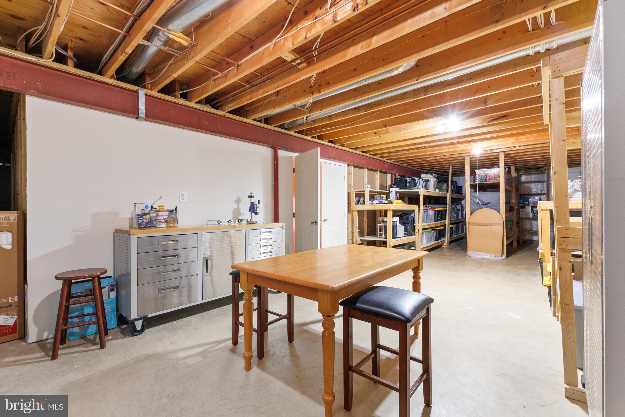 MEADOWBROOK WOODS - Residential