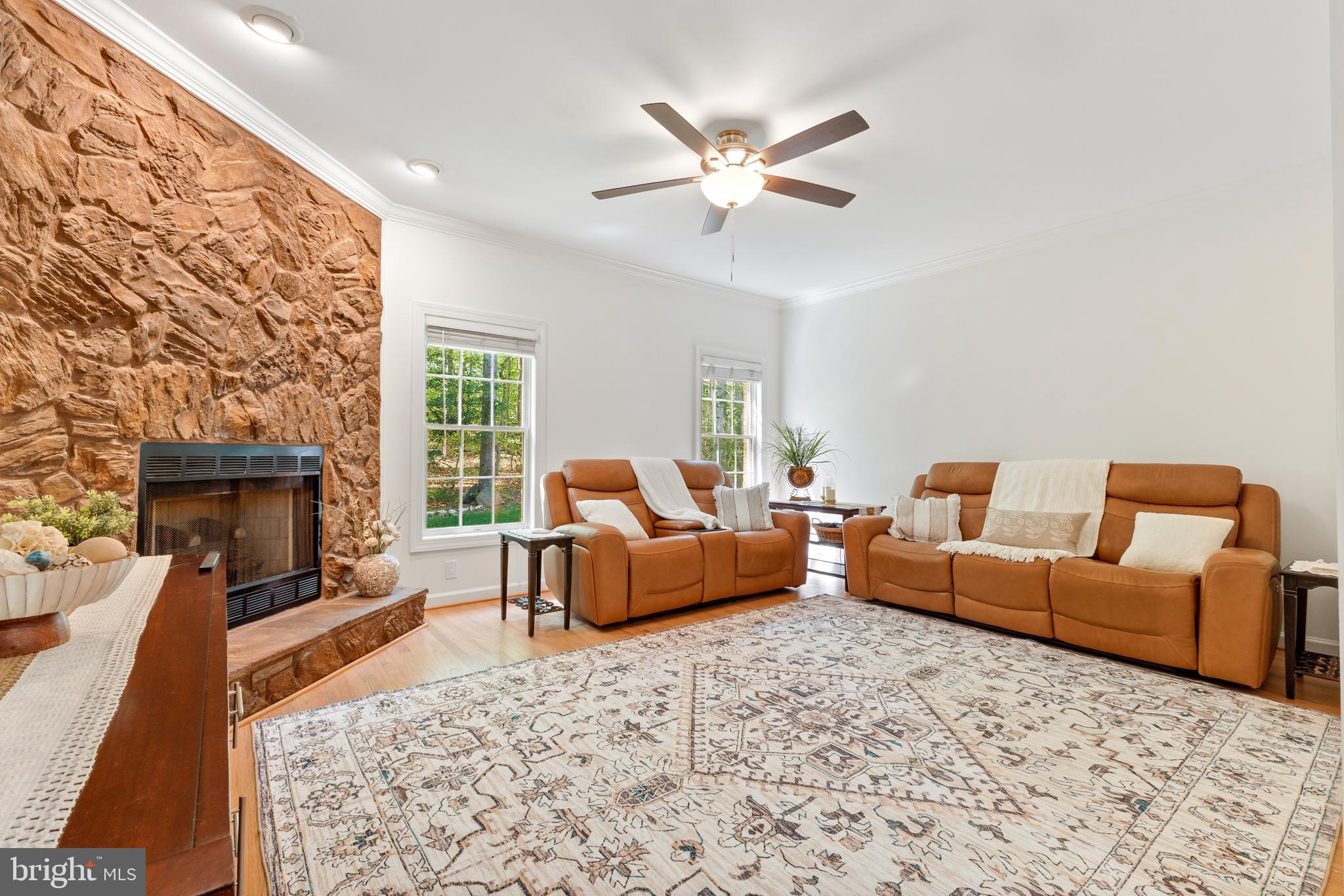 MEADOWBROOK WOODS - Residential