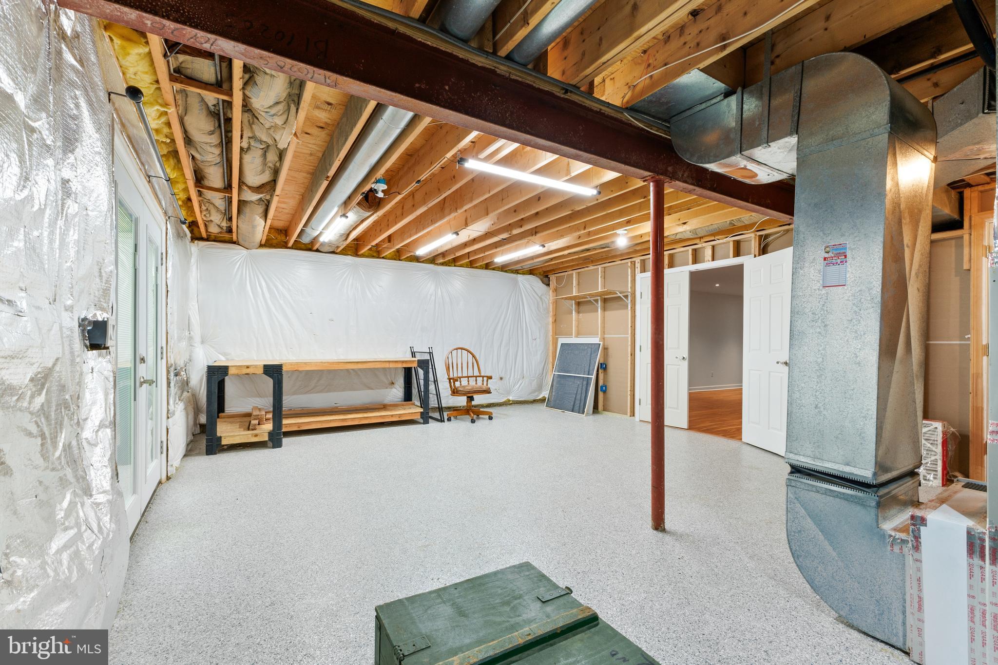 MEADOWBROOK WOODS - Residential