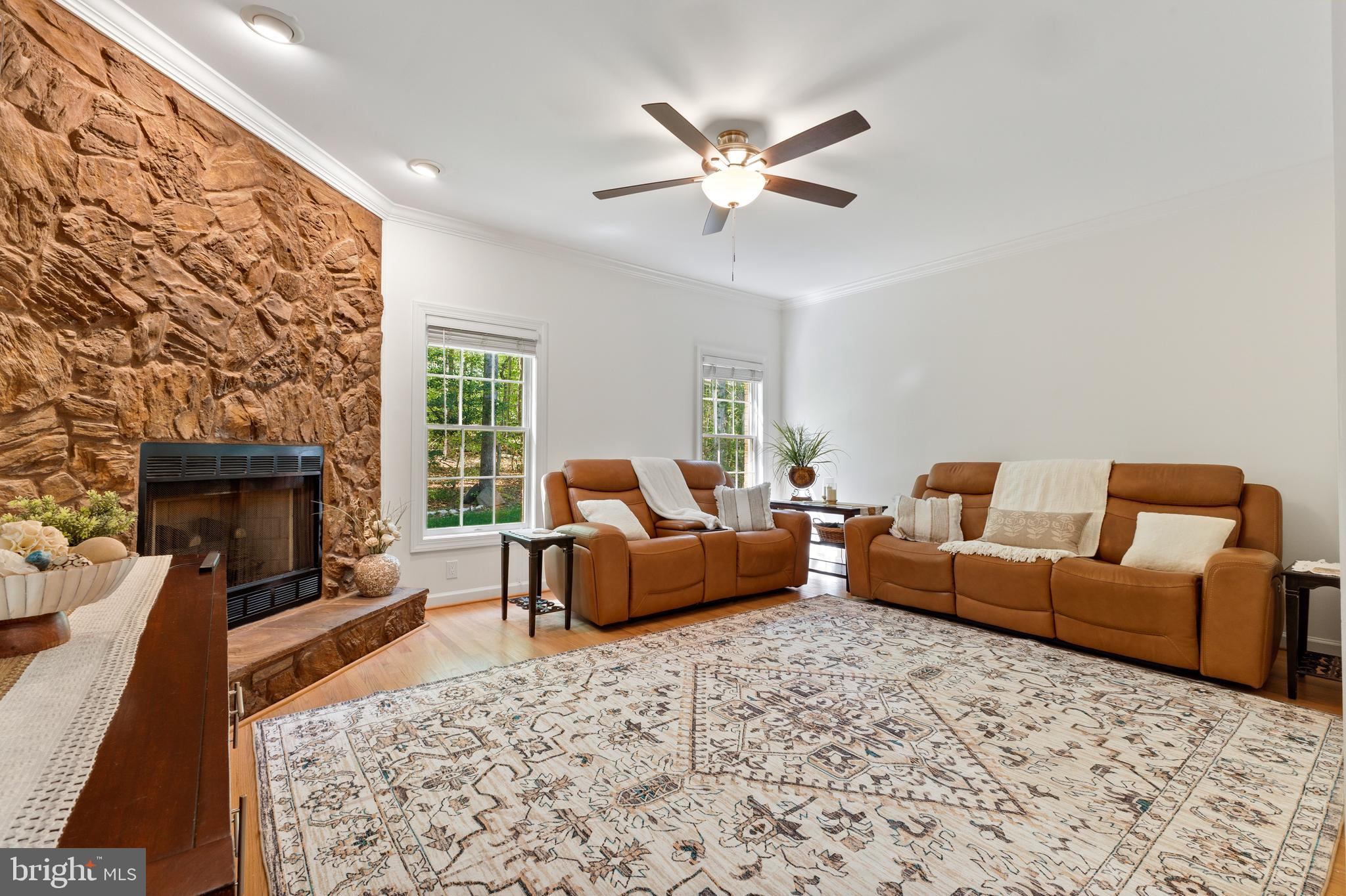 MEADOWBROOK WOODS - Residential