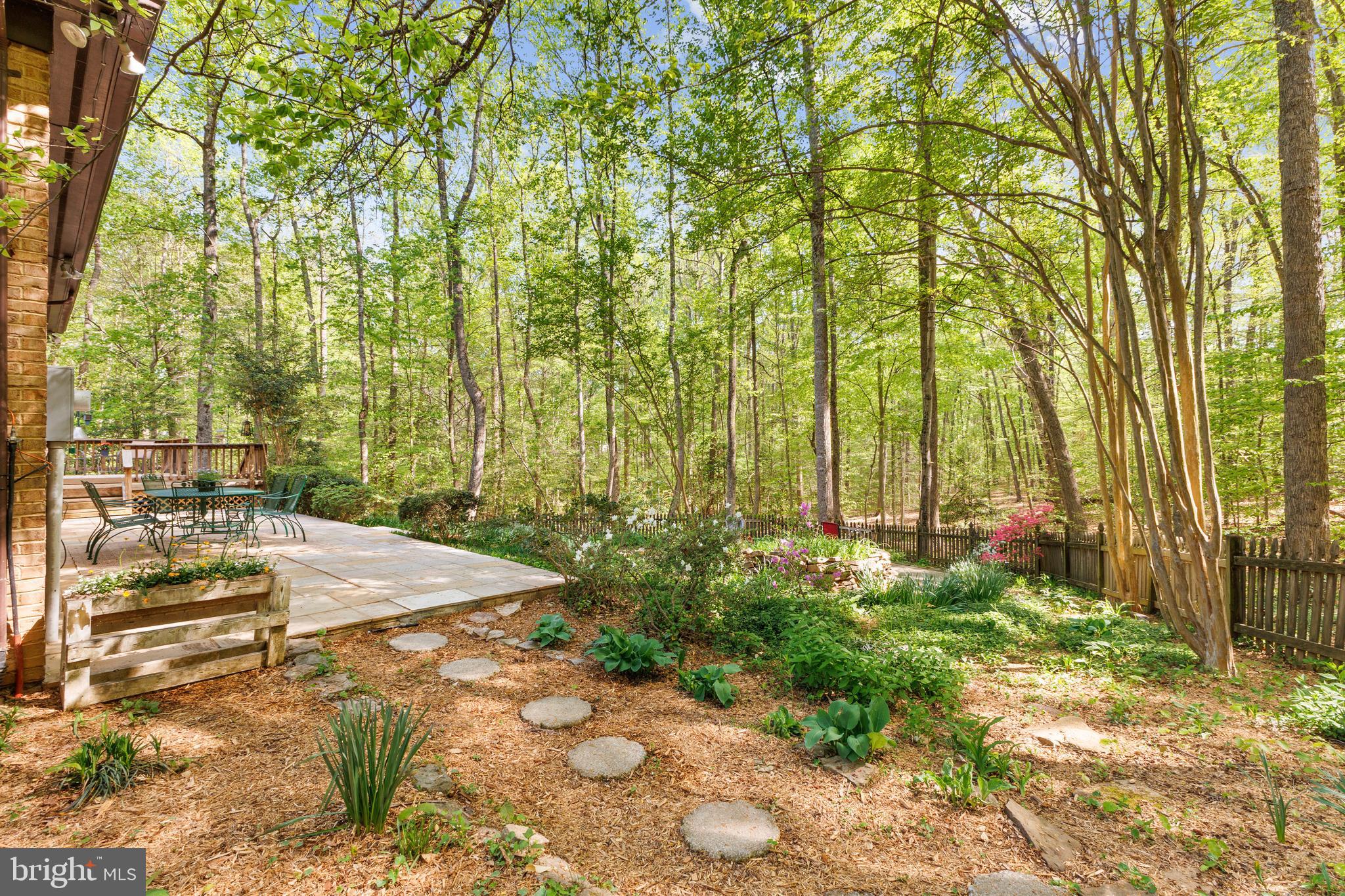 MEADOWBROOK WOODS - Residential