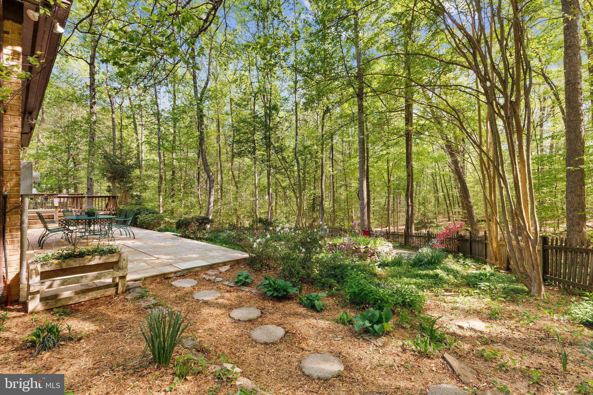 MEADOWBROOK WOODS - Residential