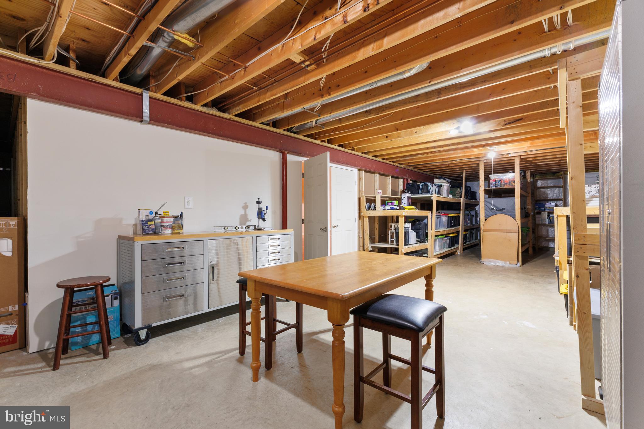 MEADOWBROOK WOODS - Residential