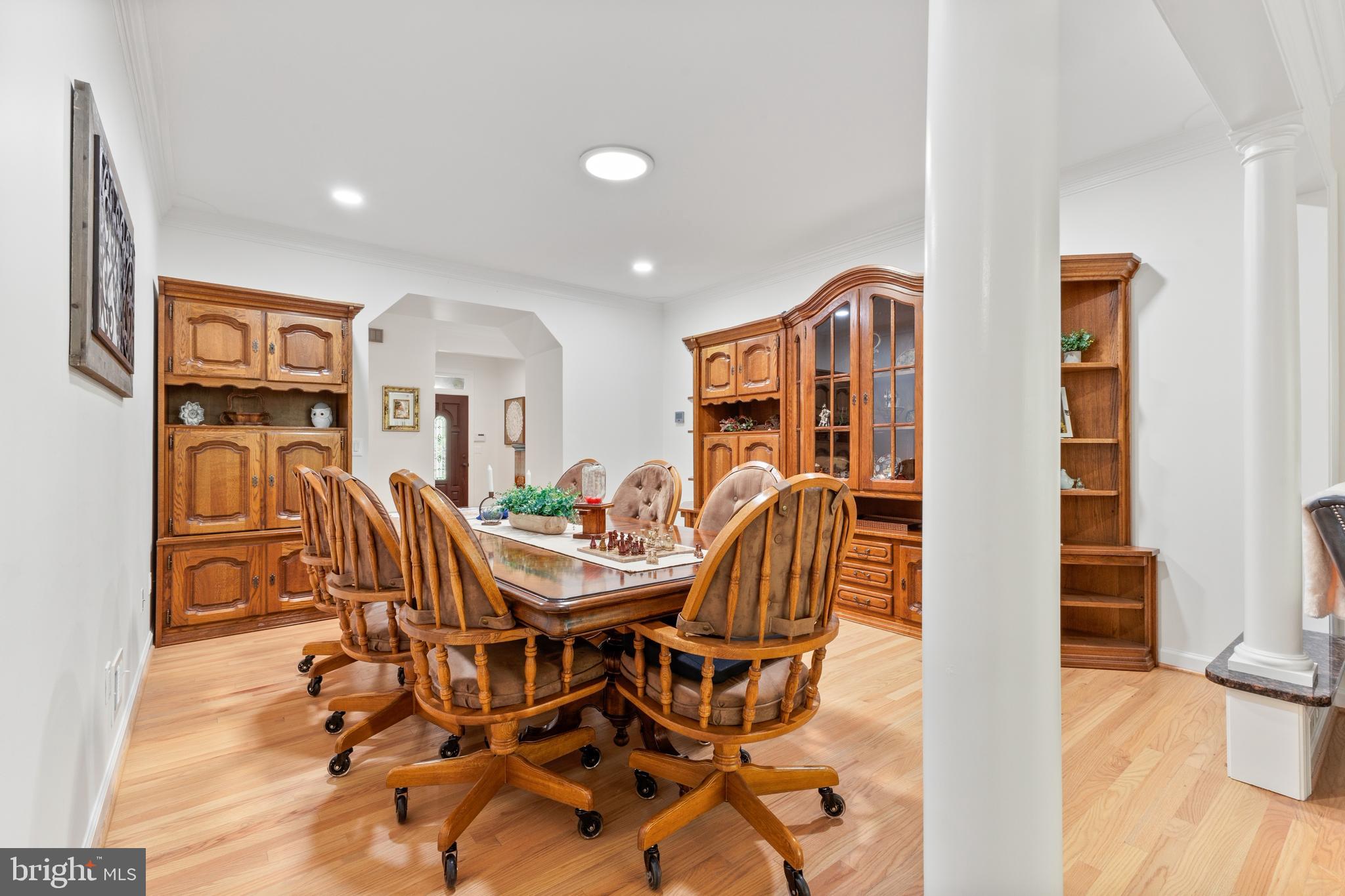 MEADOWBROOK WOODS - Residential