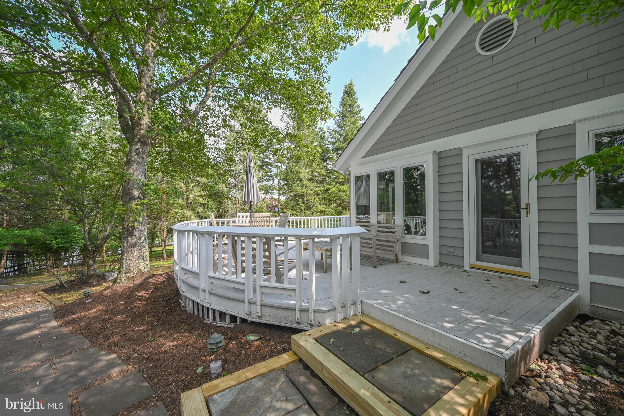 209 BLACK ANGUS DRIVE