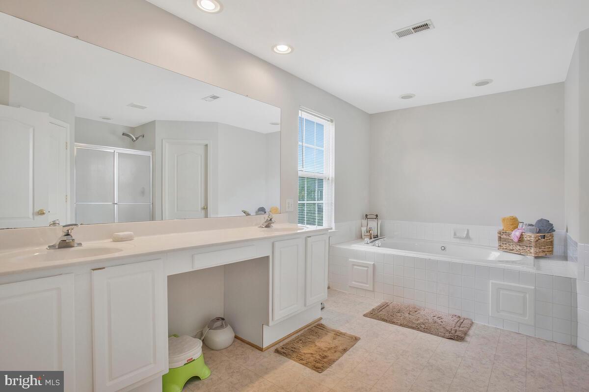 KINGSVIEW - Residential