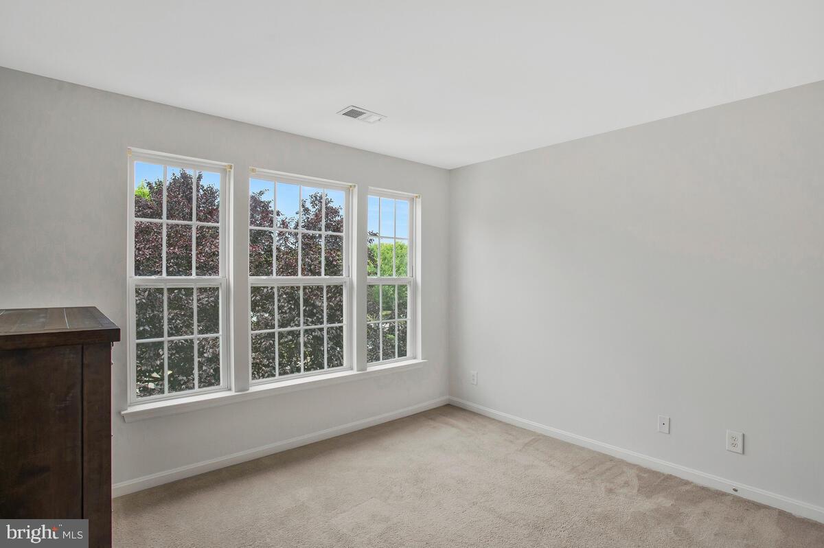 KINGSVIEW - Residential