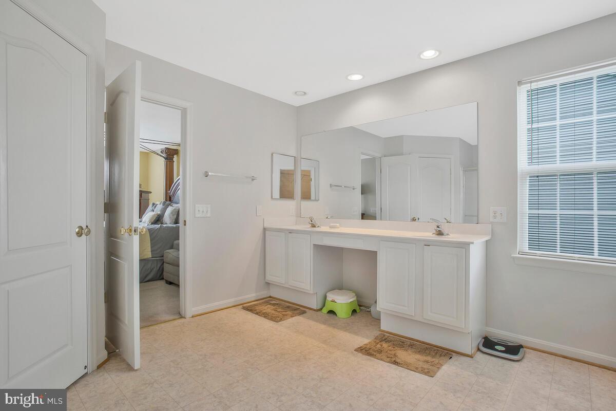 KINGSVIEW - Residential