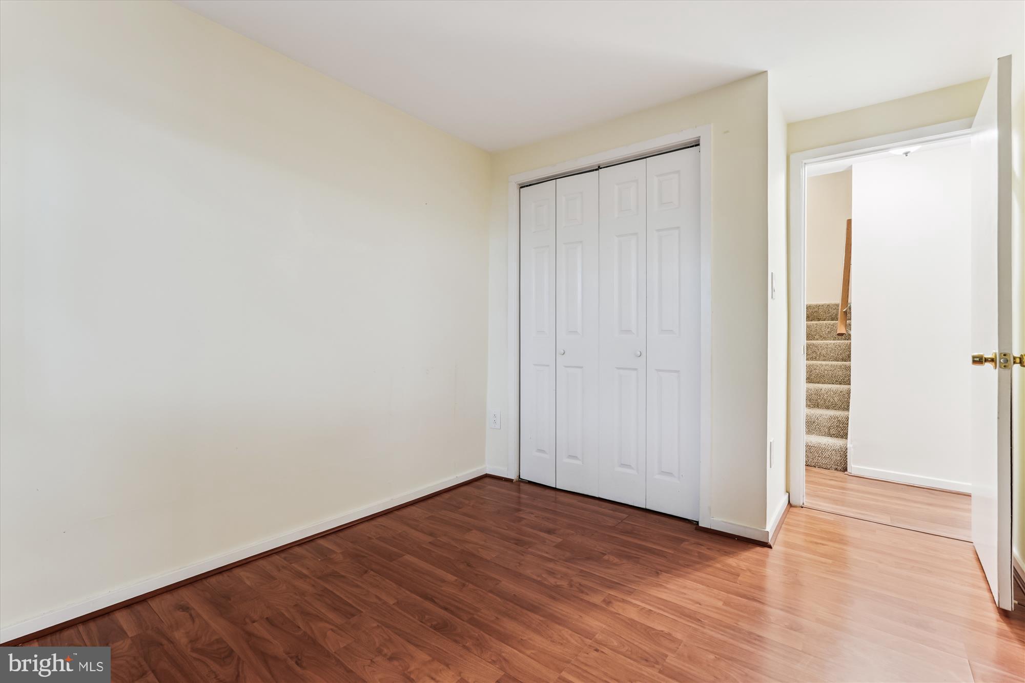 CHRISTOPHER COURT - Residential