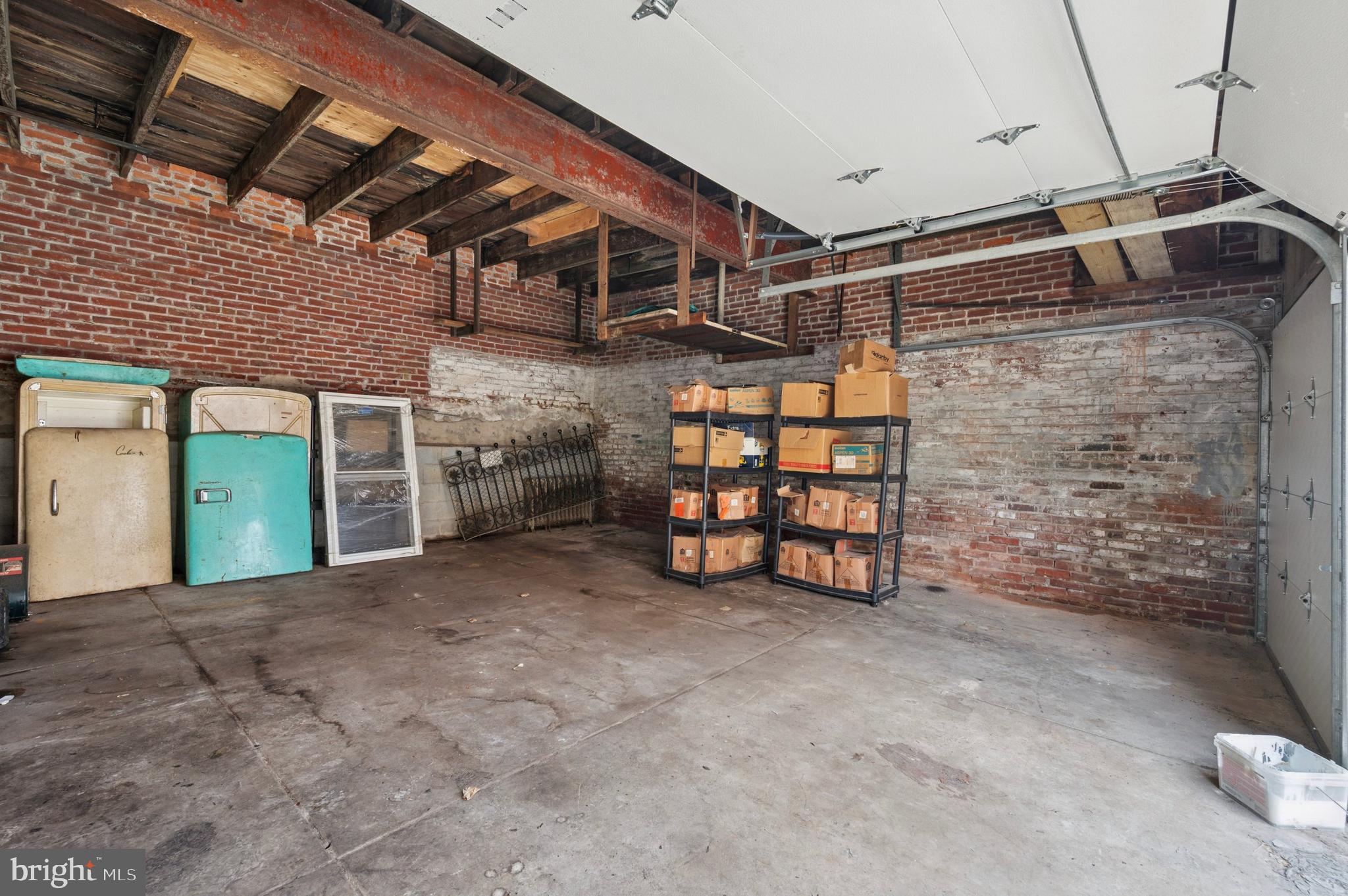 WEST PHILADELPHIA - Residential Income