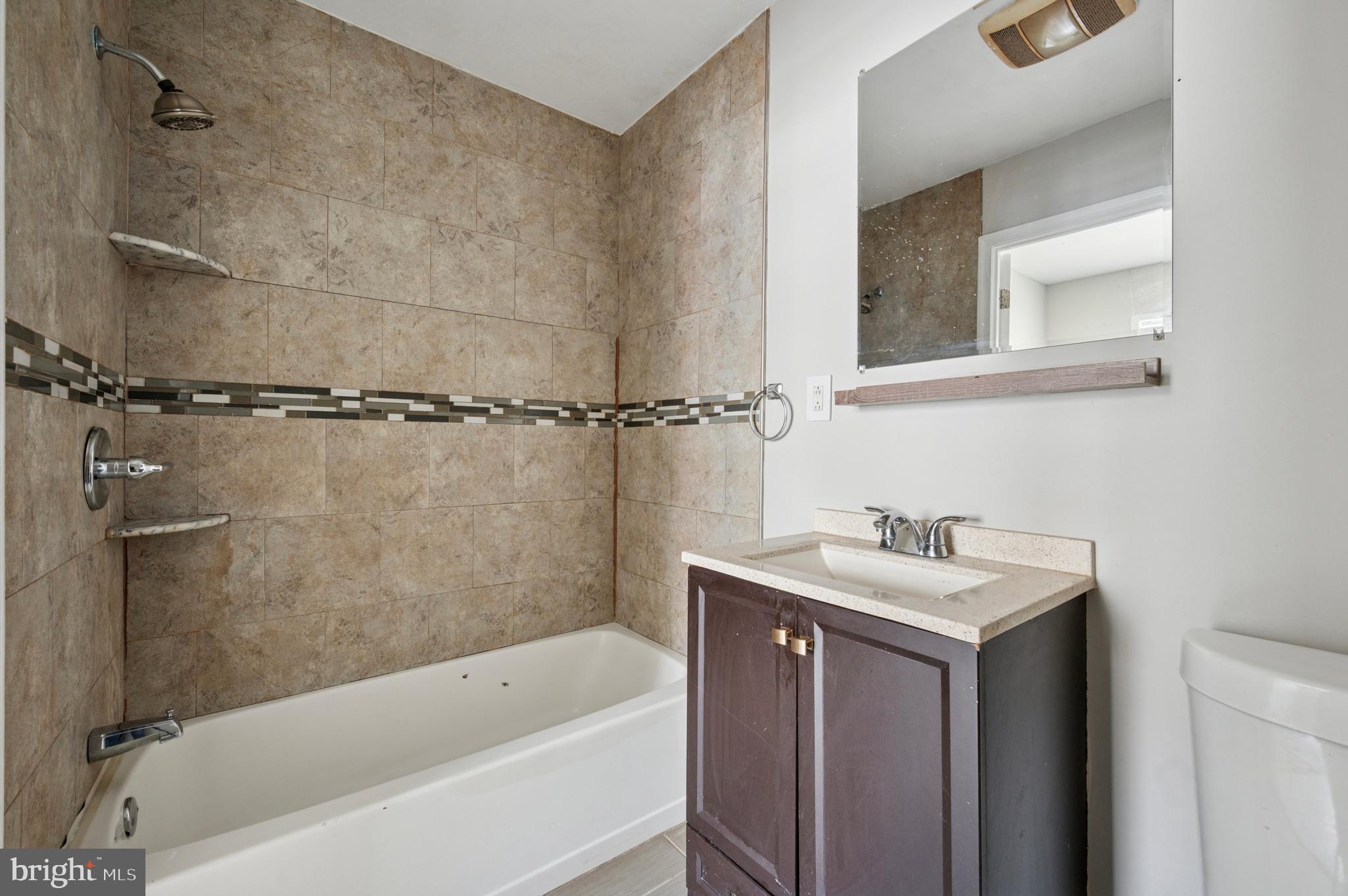 WEST PHILADELPHIA - Residential Income