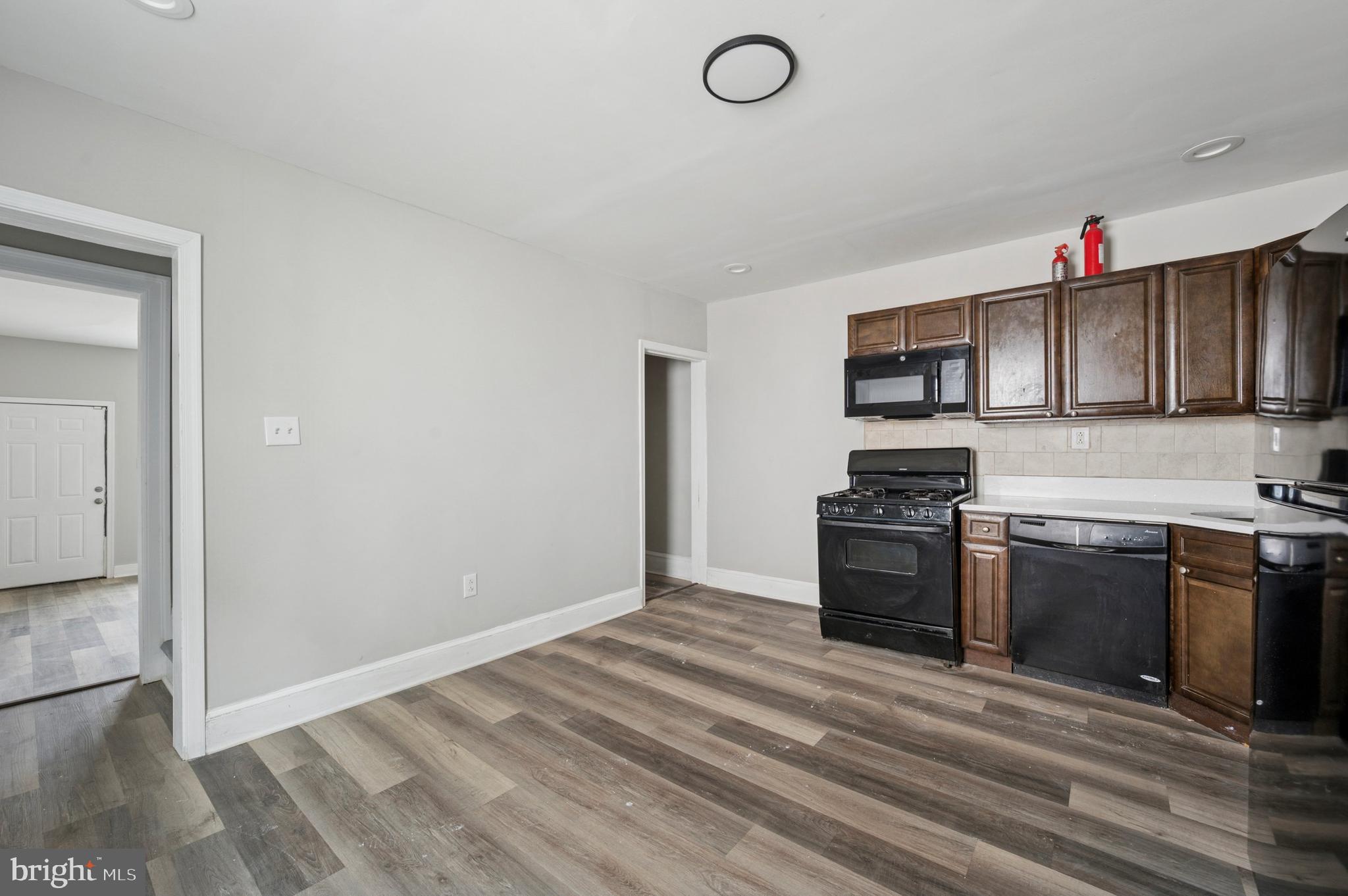 WEST PHILADELPHIA - Residential Income