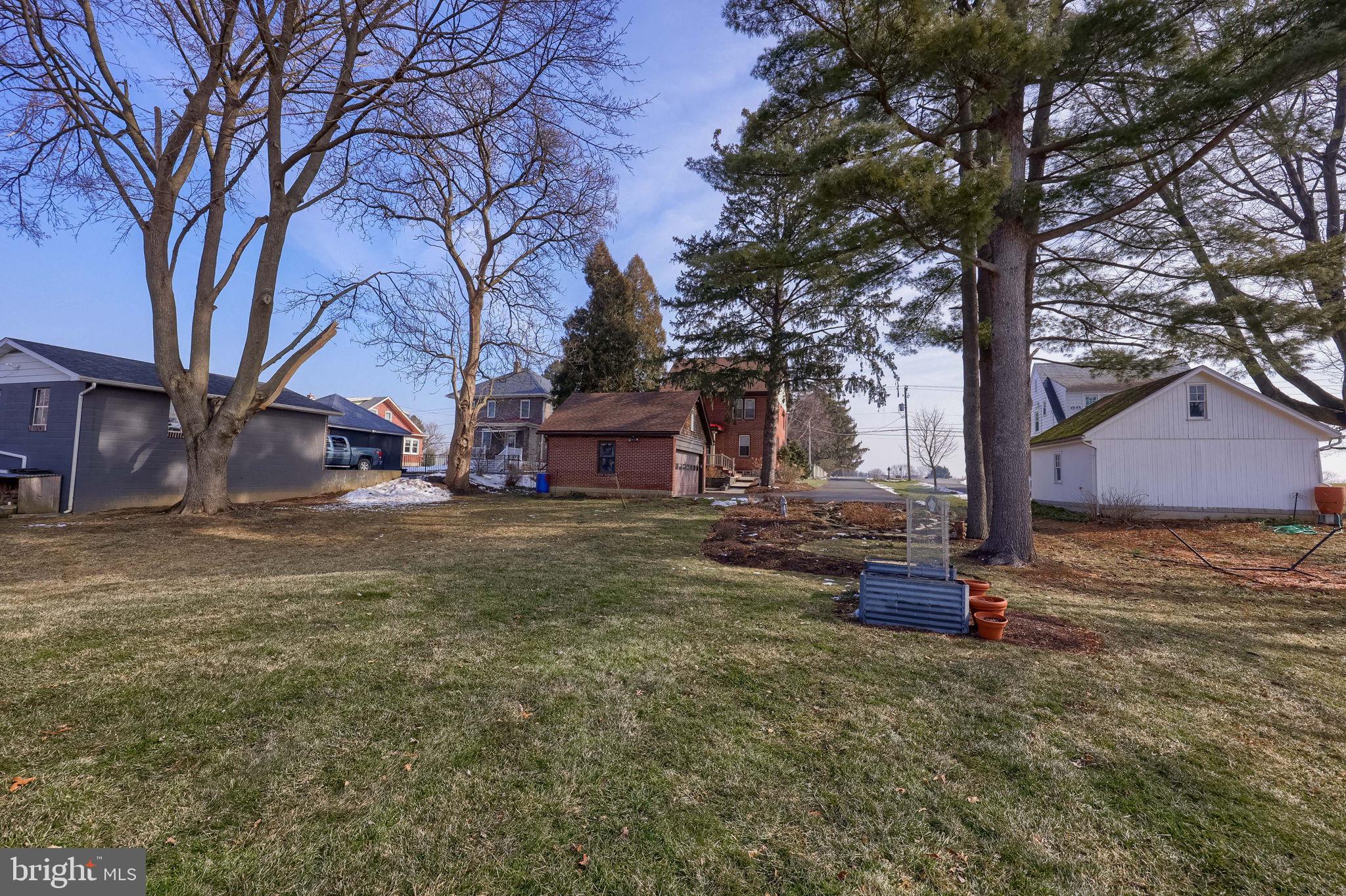 EAST LAMPETER - Residential