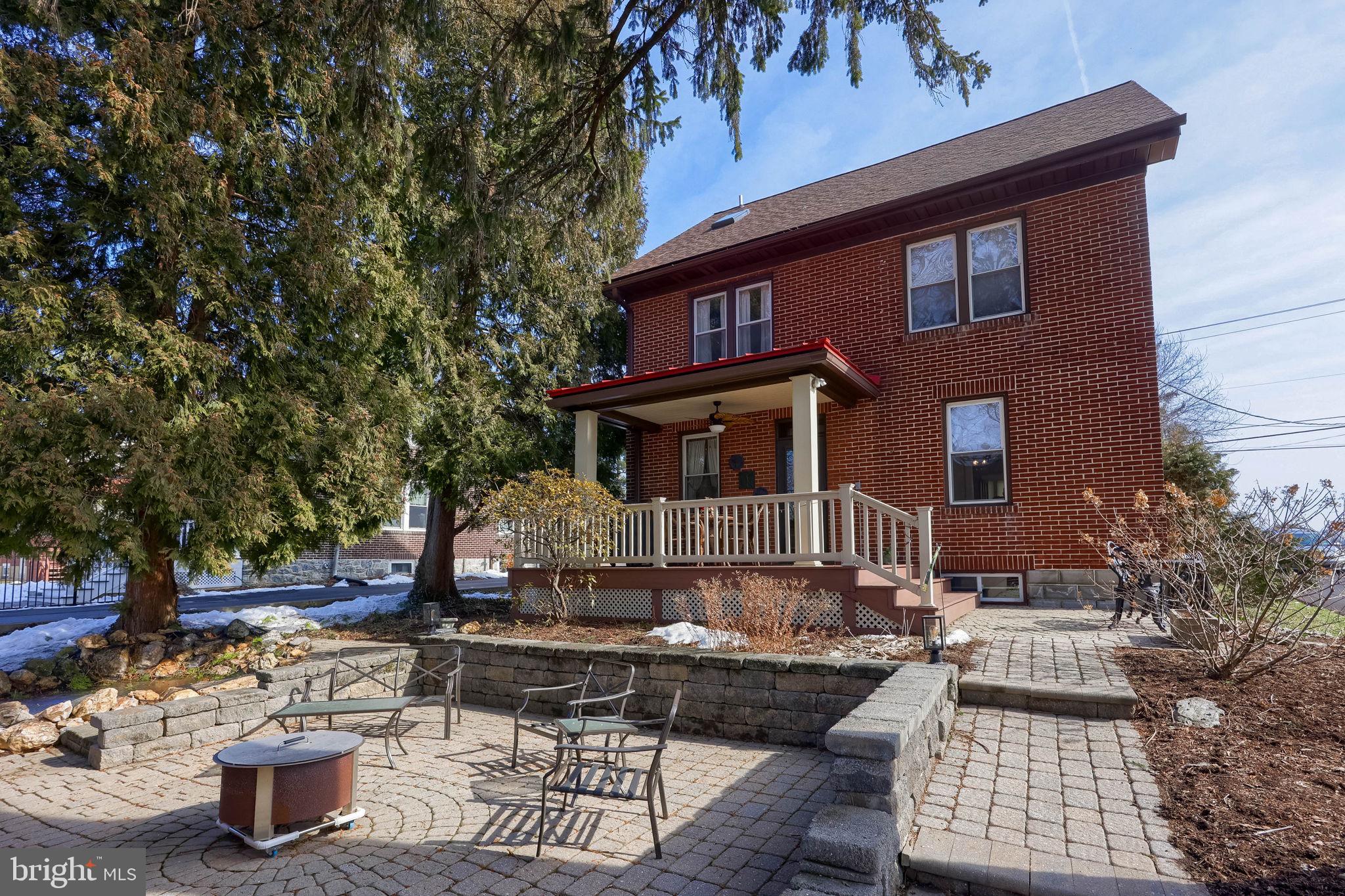 EAST LAMPETER - Residential