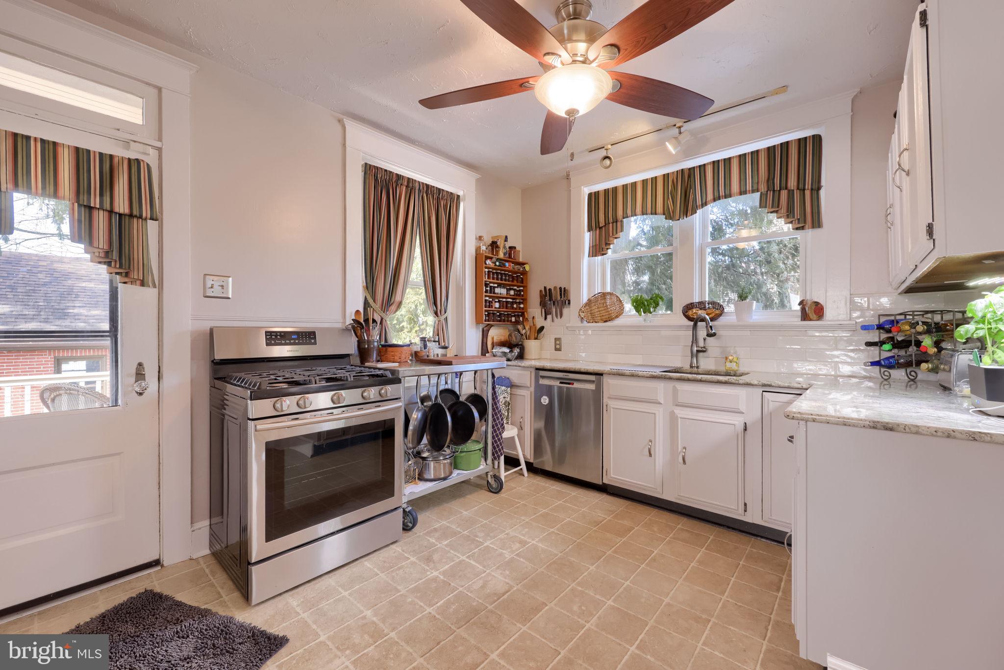 EAST LAMPETER - Residential