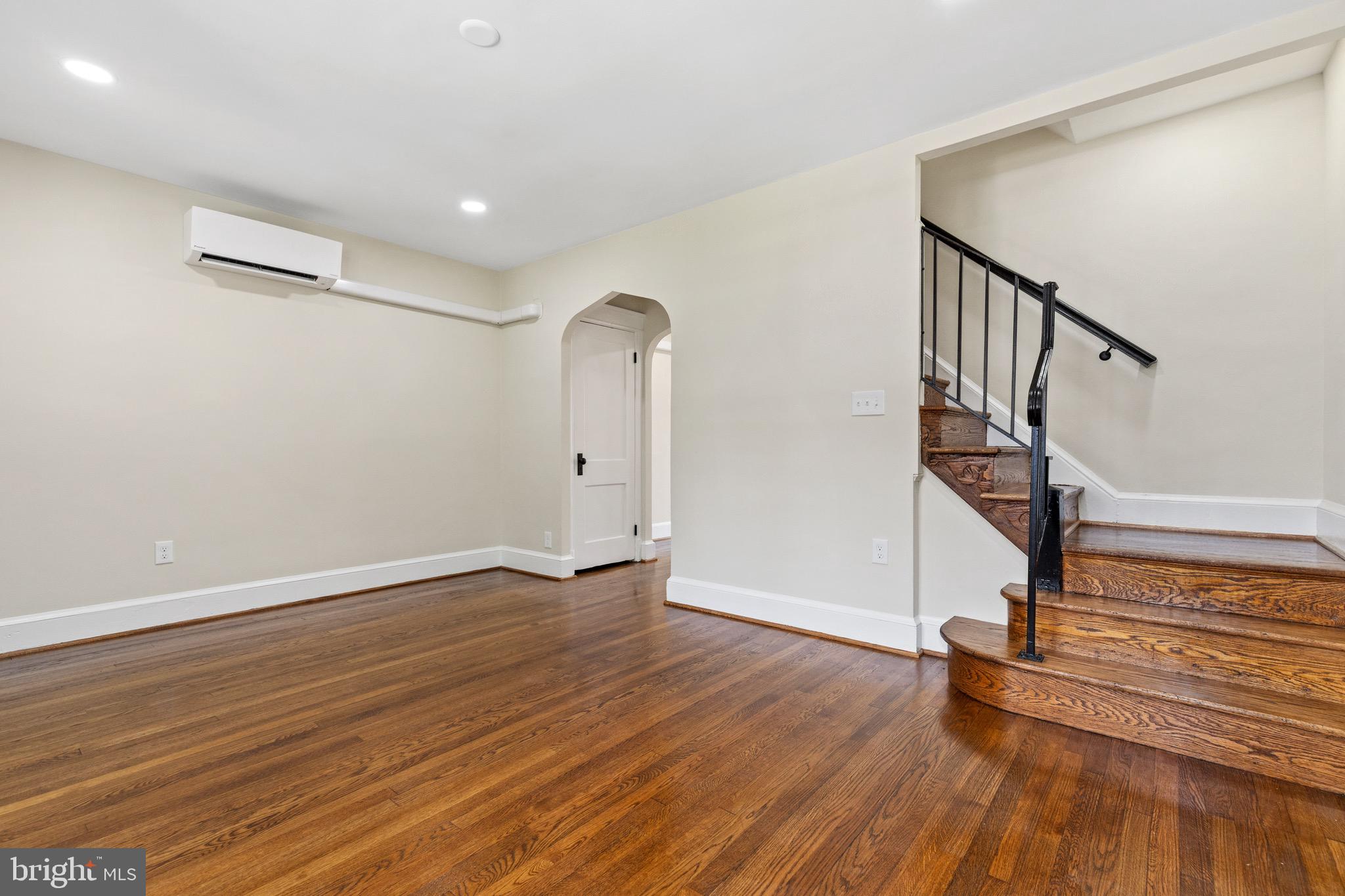 64 LONGFELLOW STREET NW
