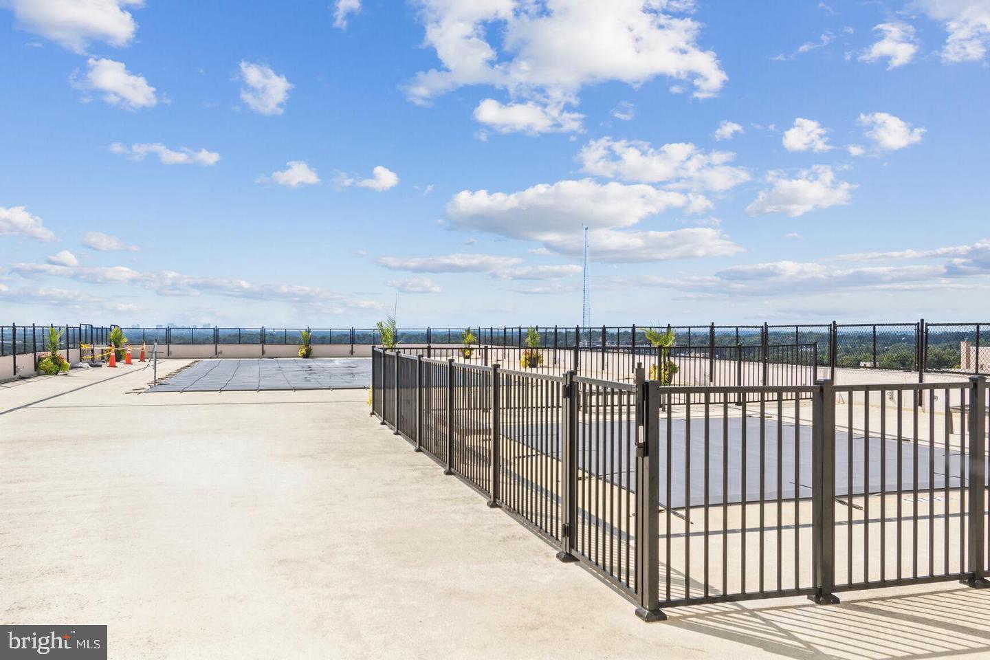 WILLOUGHBY OF CHEVY CHASE - Residential