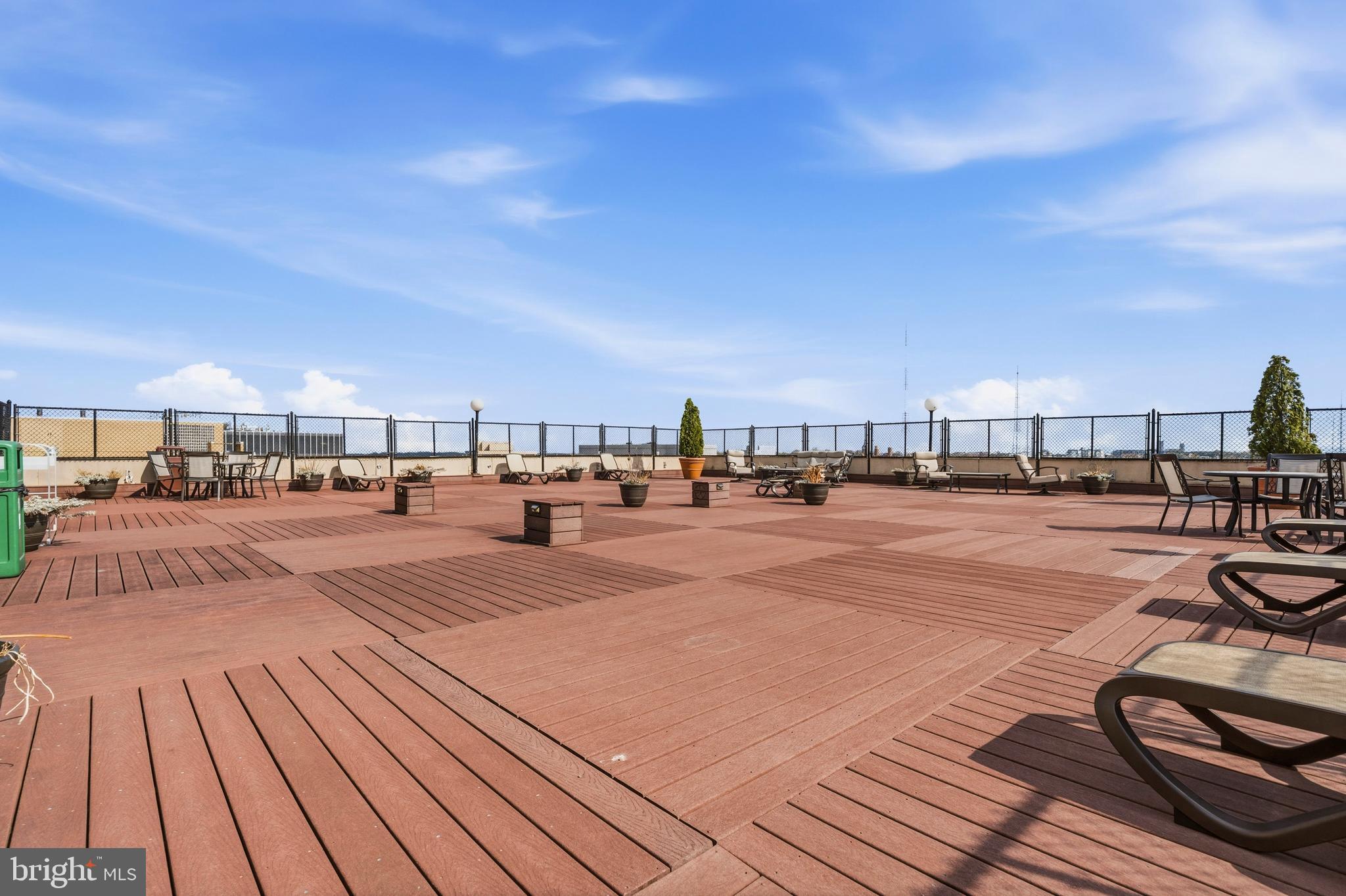 WILLOUGHBY OF CHEVY CHASE - Residential