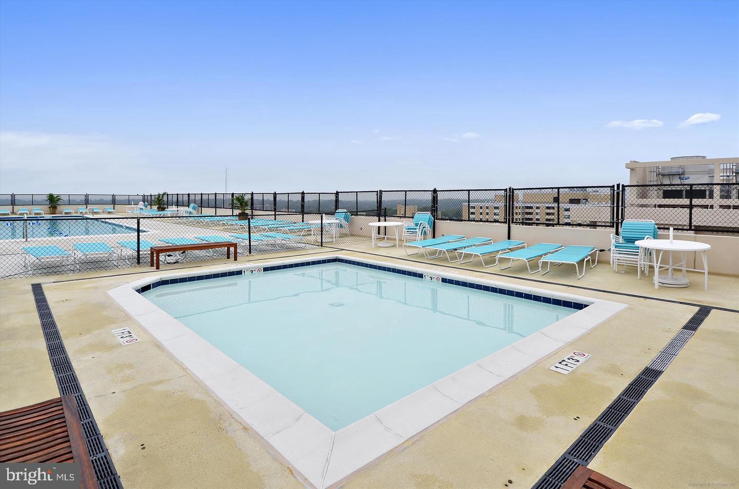 WILLOUGHBY OF CHEVY CHASE - Residential