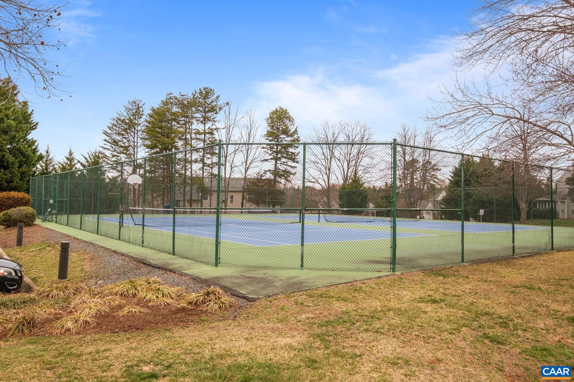 LAKE REYNOVIA - Residential