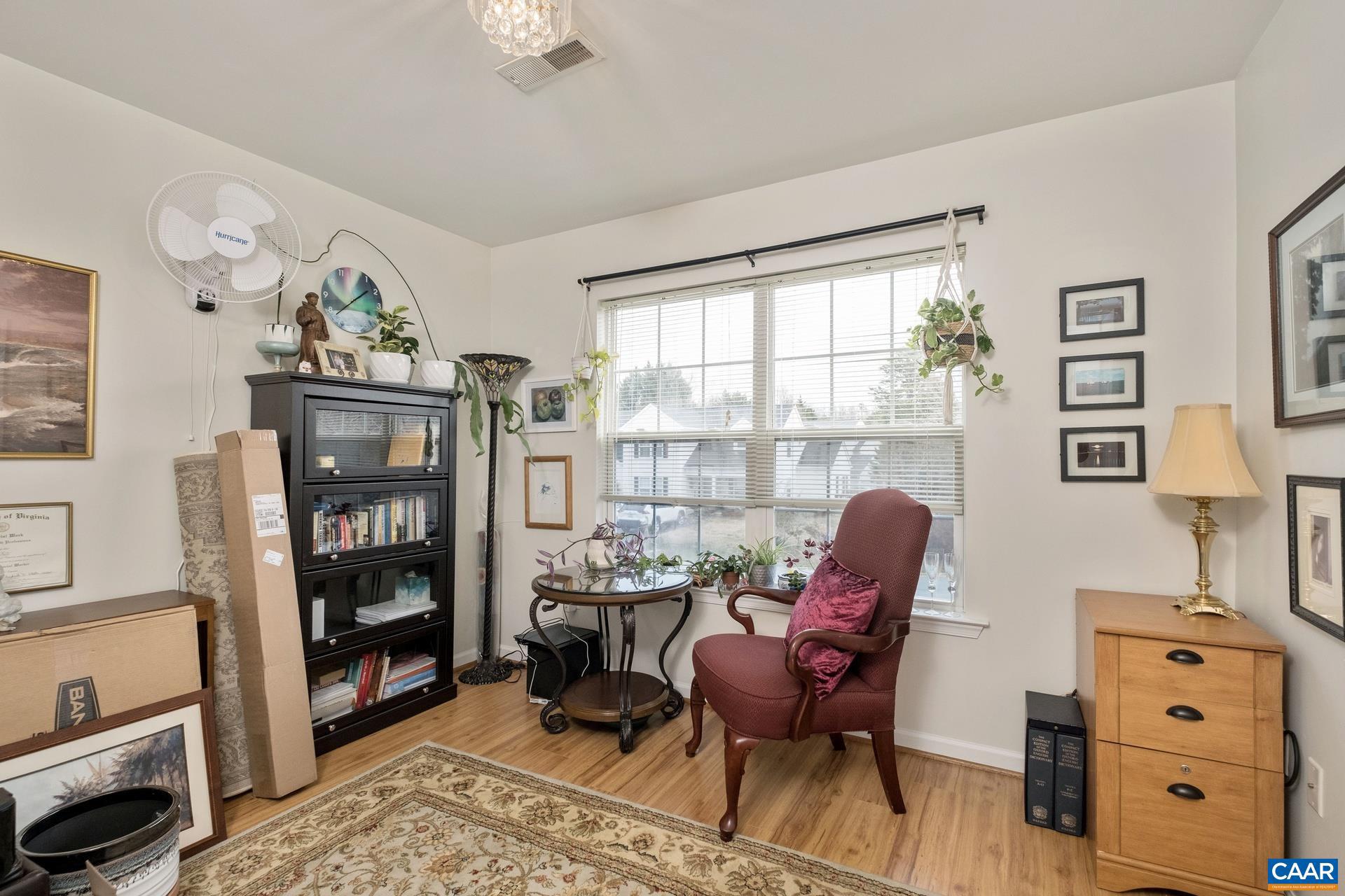 LAKE REYNOVIA - Residential