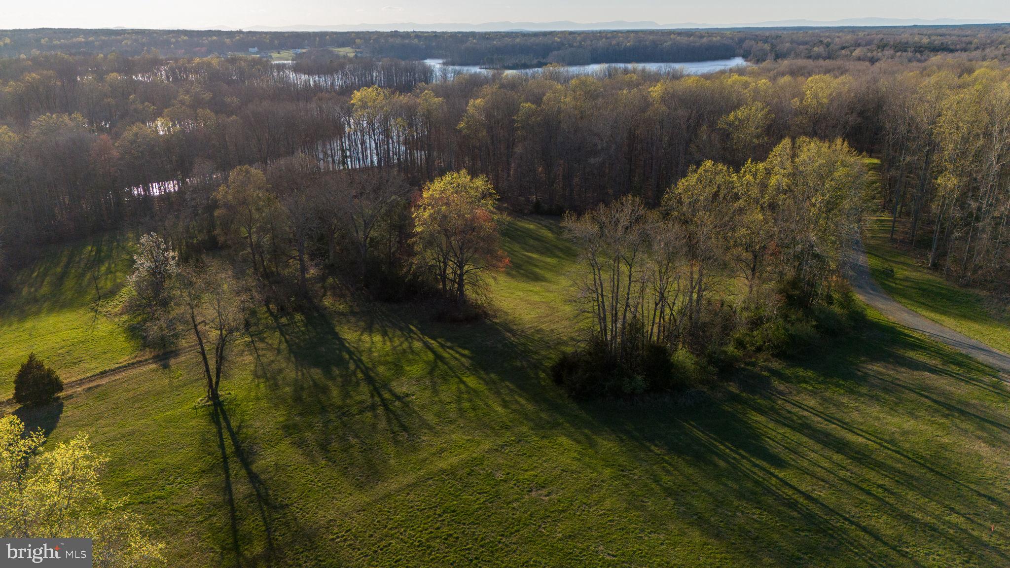 ROSNI ESTATES - Residential