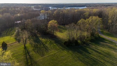 Homes For Sale - 8621 Rosni Way<br/> FREDERICKSBURG, VA 22407