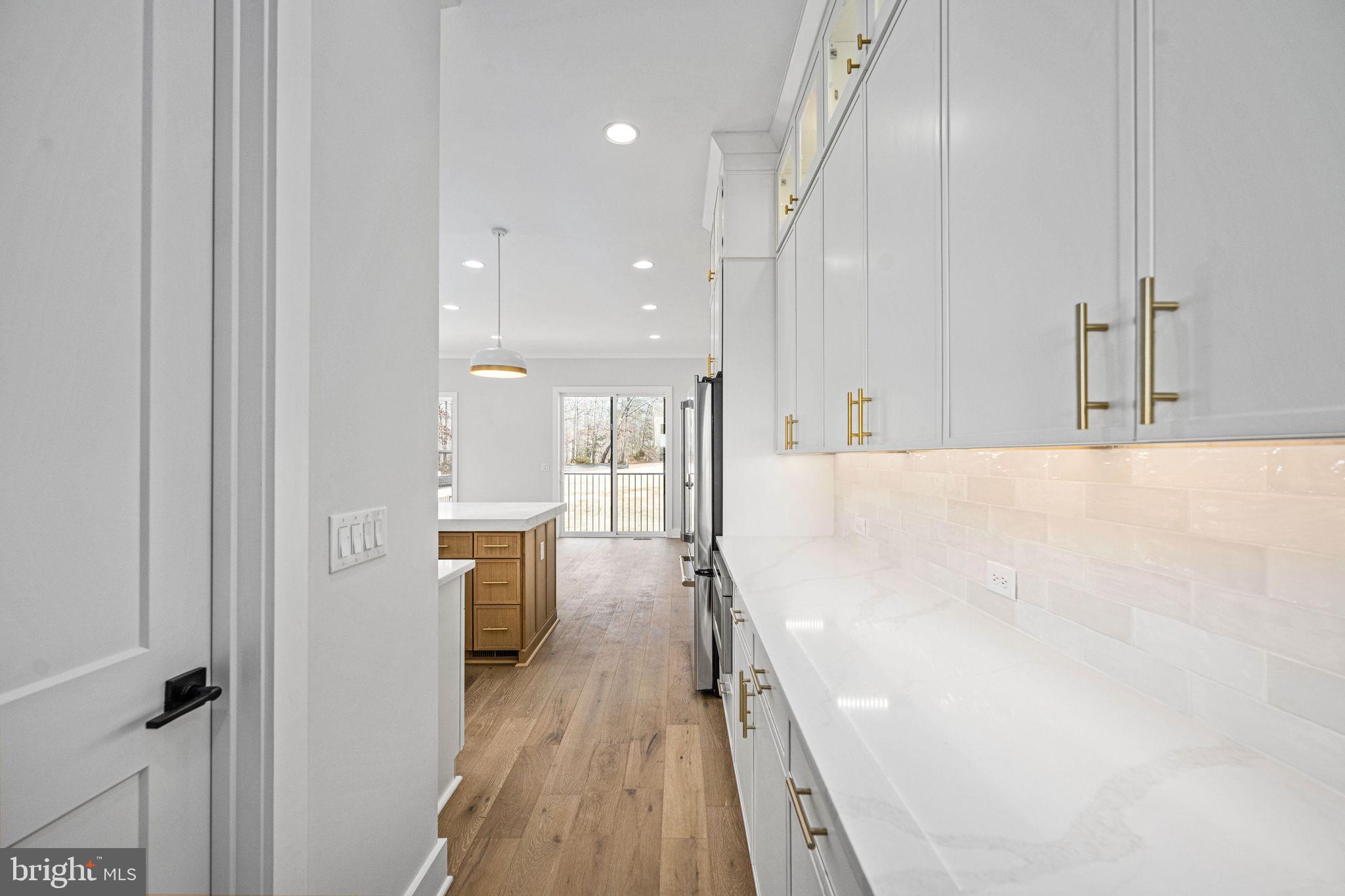 ROSNI ESTATES - Residential