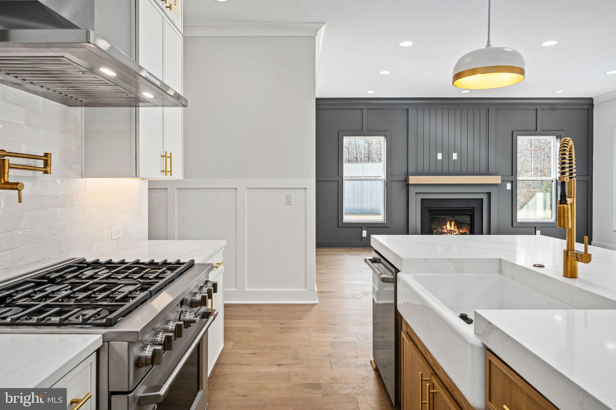 ROSNI ESTATES - Residential