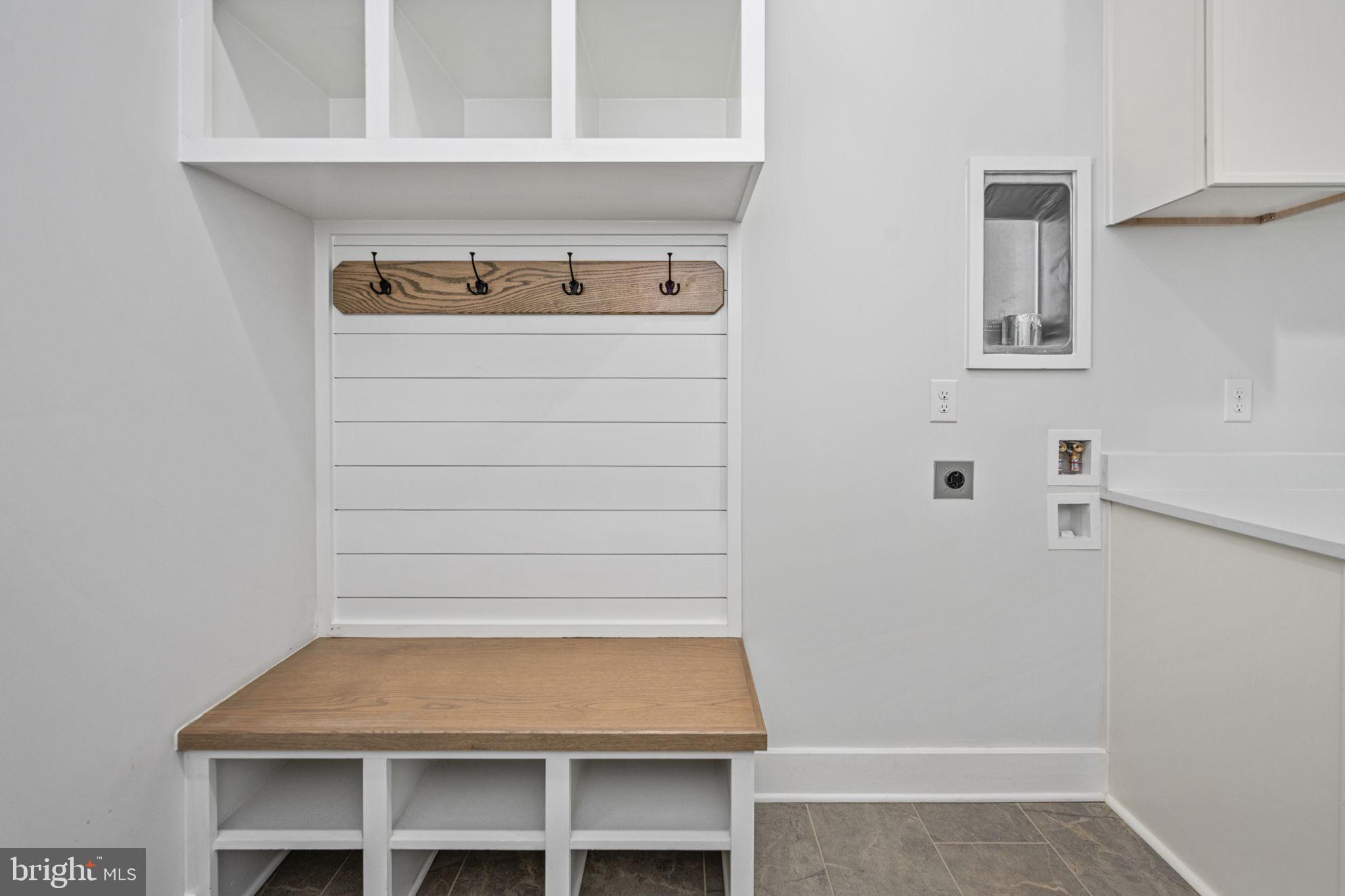 ROSNI ESTATES - Residential