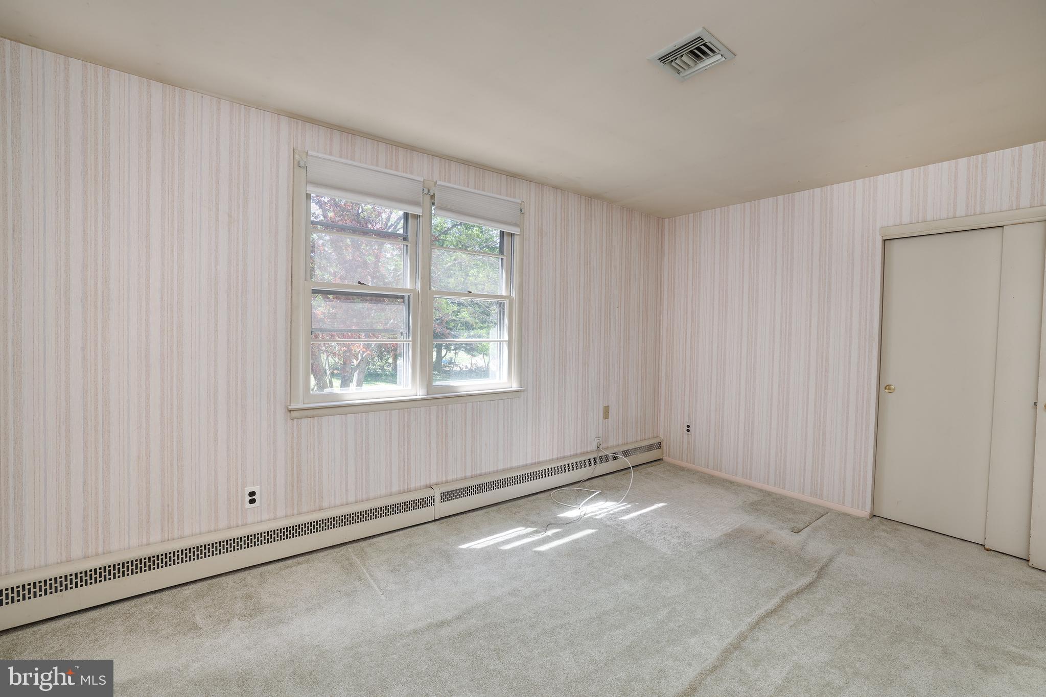 CARRIAGE HILL - Residential