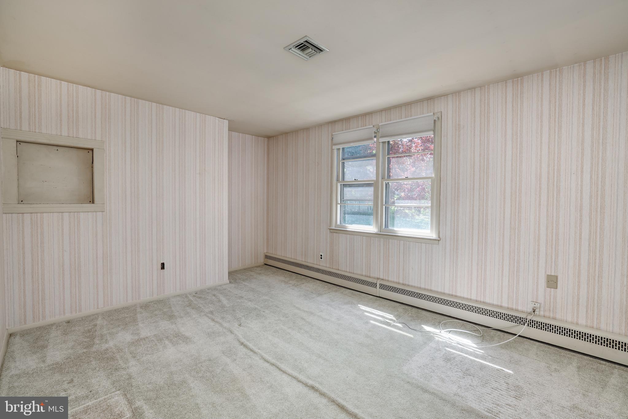 CARRIAGE HILL - Residential