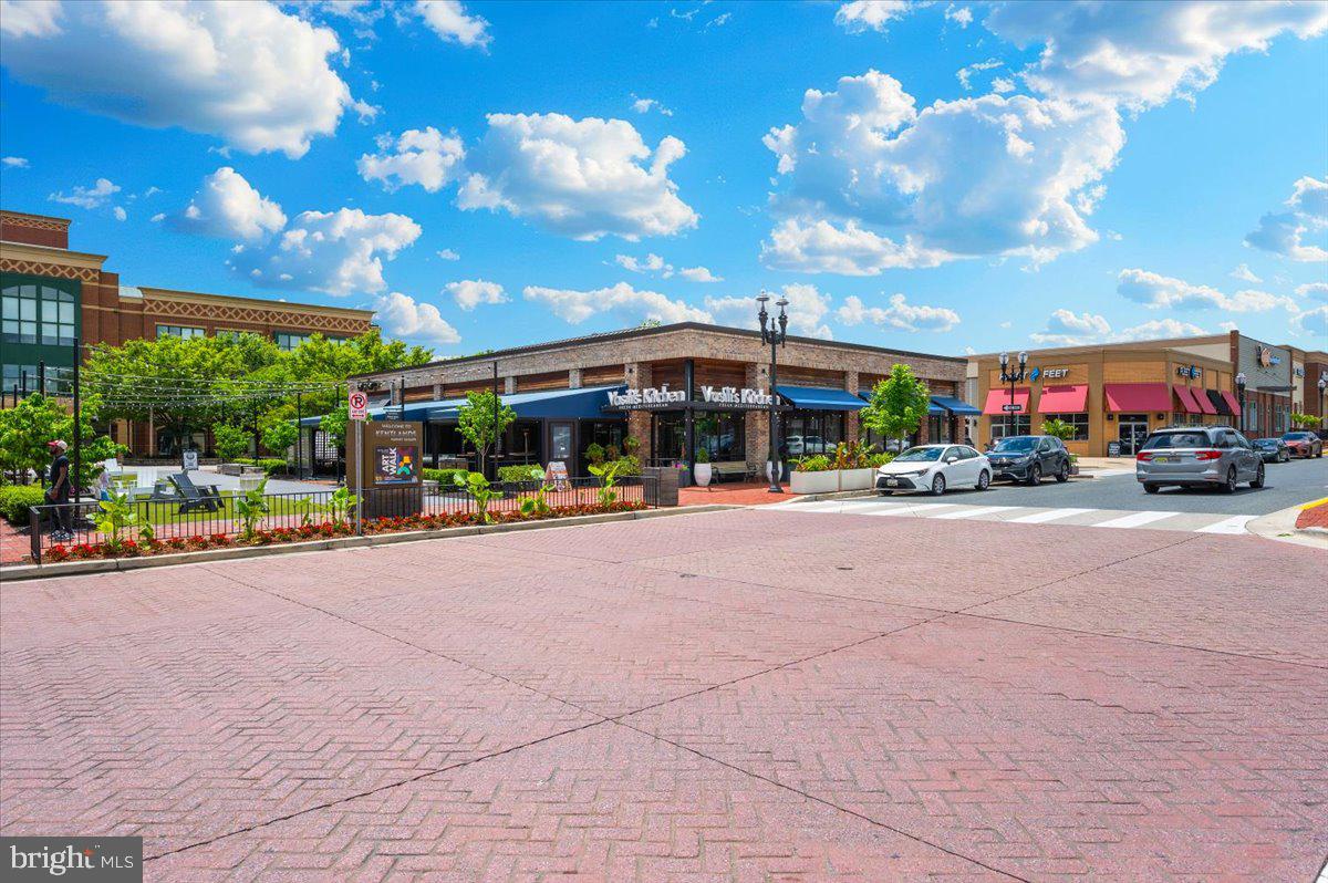 WILLOW RIDGE - Residential Lease