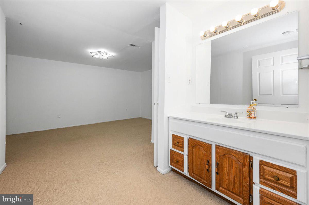 WILLOW RIDGE - Residential Lease