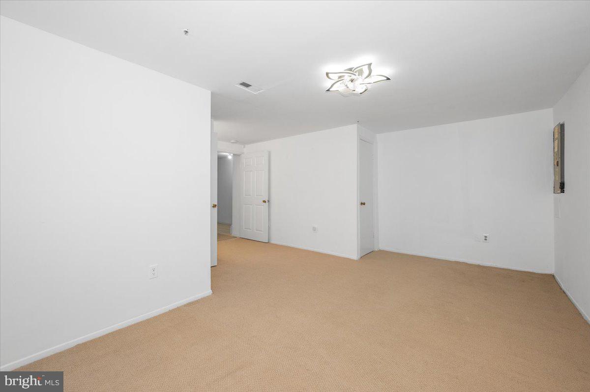 WILLOW RIDGE - Residential Lease