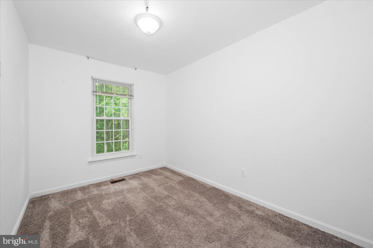 WILLOW RIDGE - Residential Lease