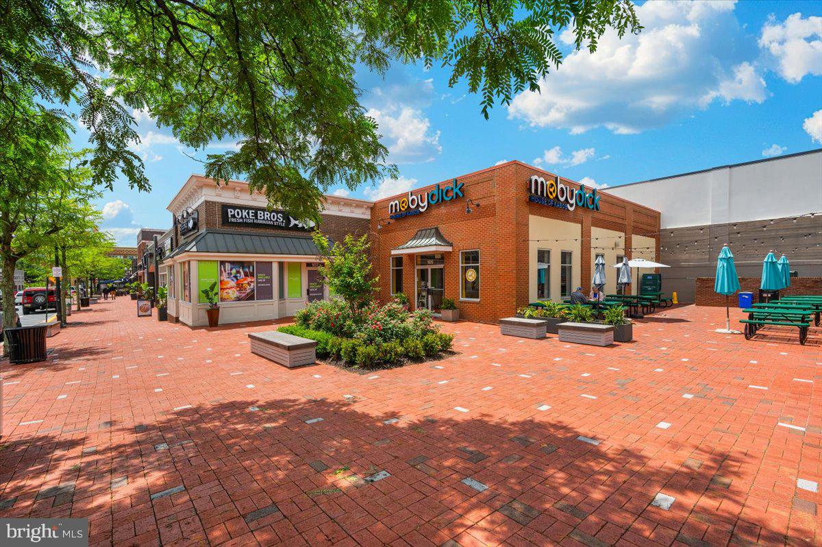 WILLOW RIDGE - Residential Lease