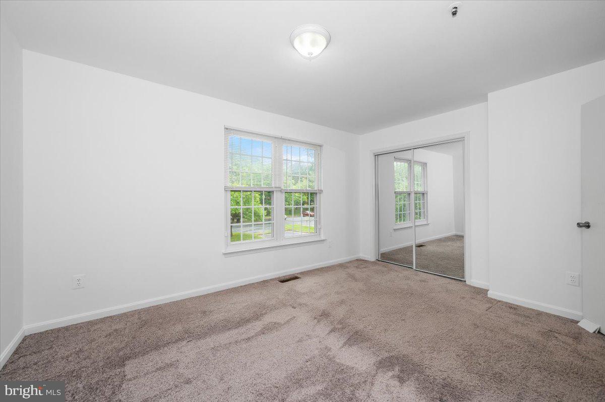 WILLOW RIDGE - Residential Lease