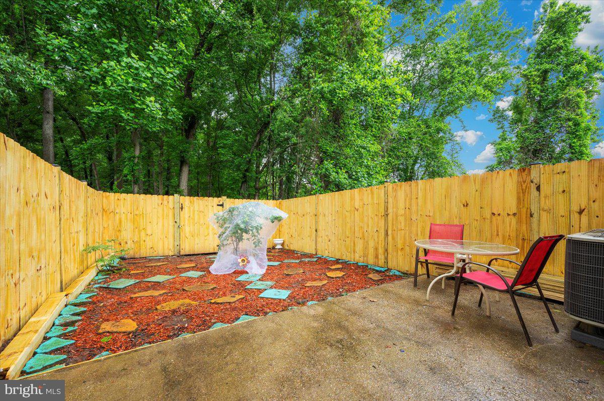 WILLOW RIDGE - Residential Lease