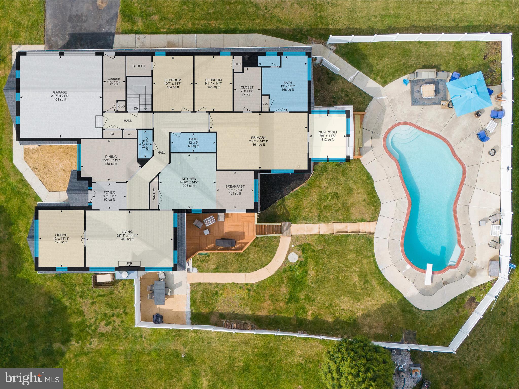 1 PINE HILL COURT