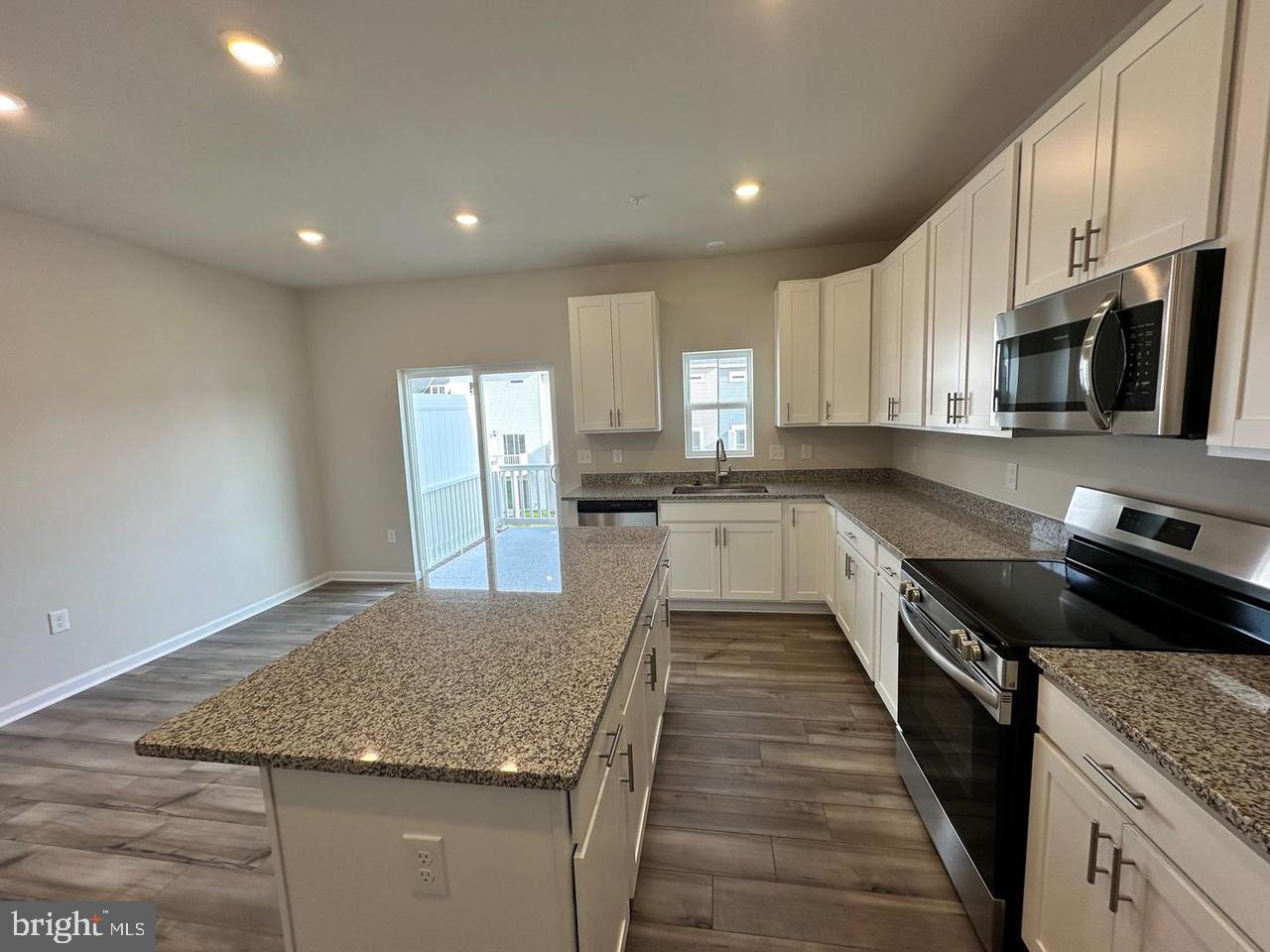 ST CHARLES - Residential