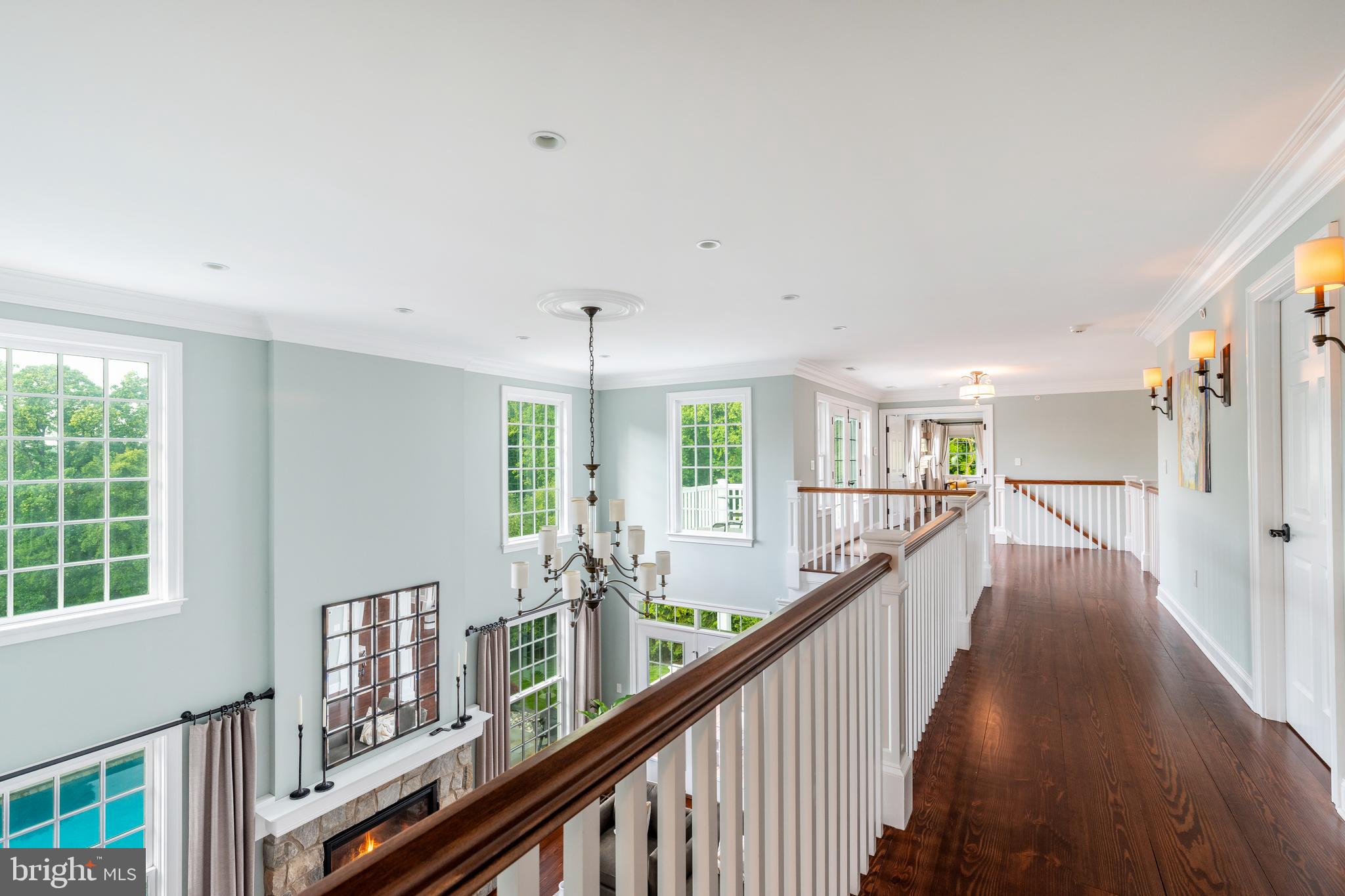 ARONWOLD - Residential