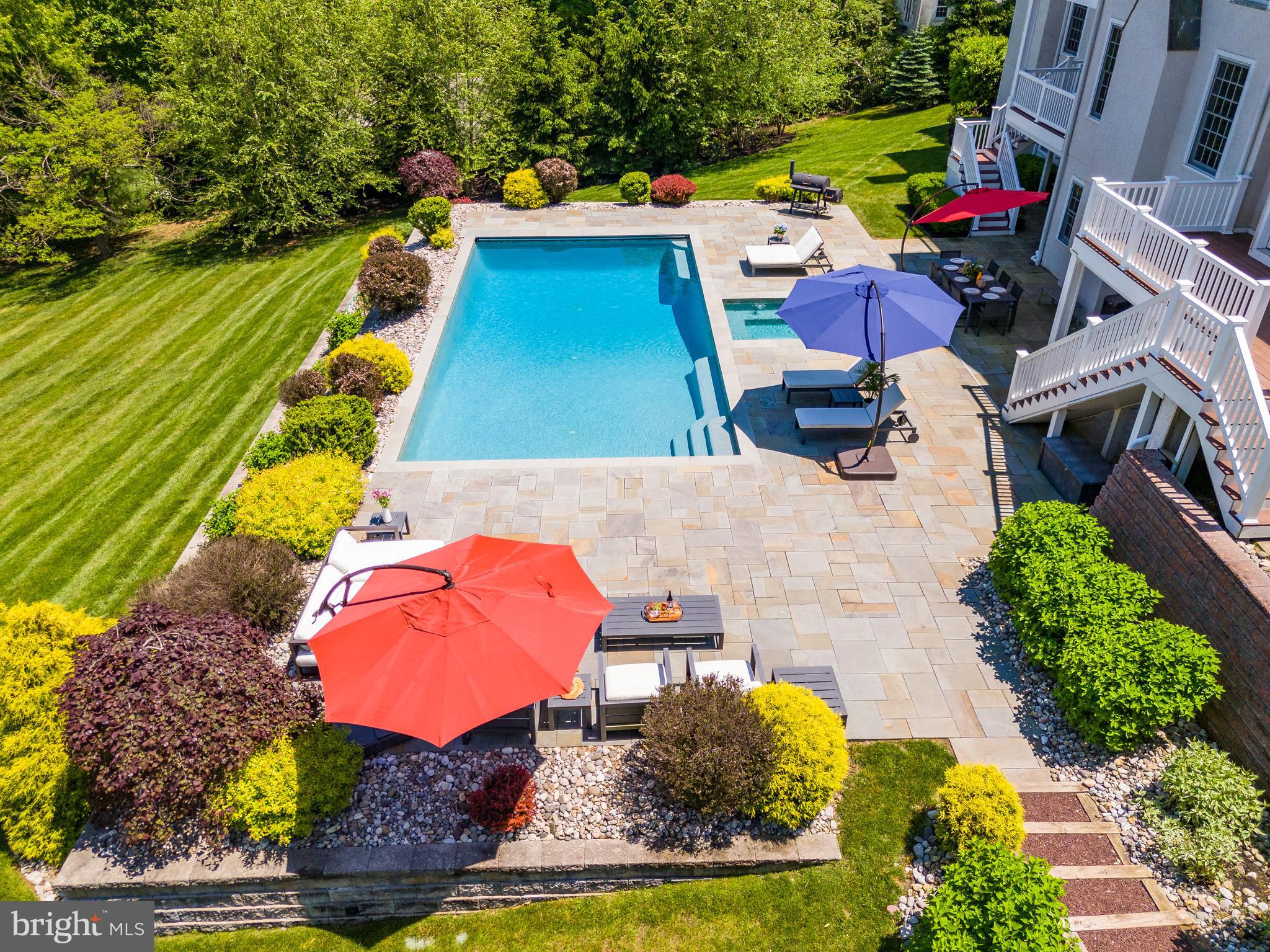 ARONWOLD - Residential