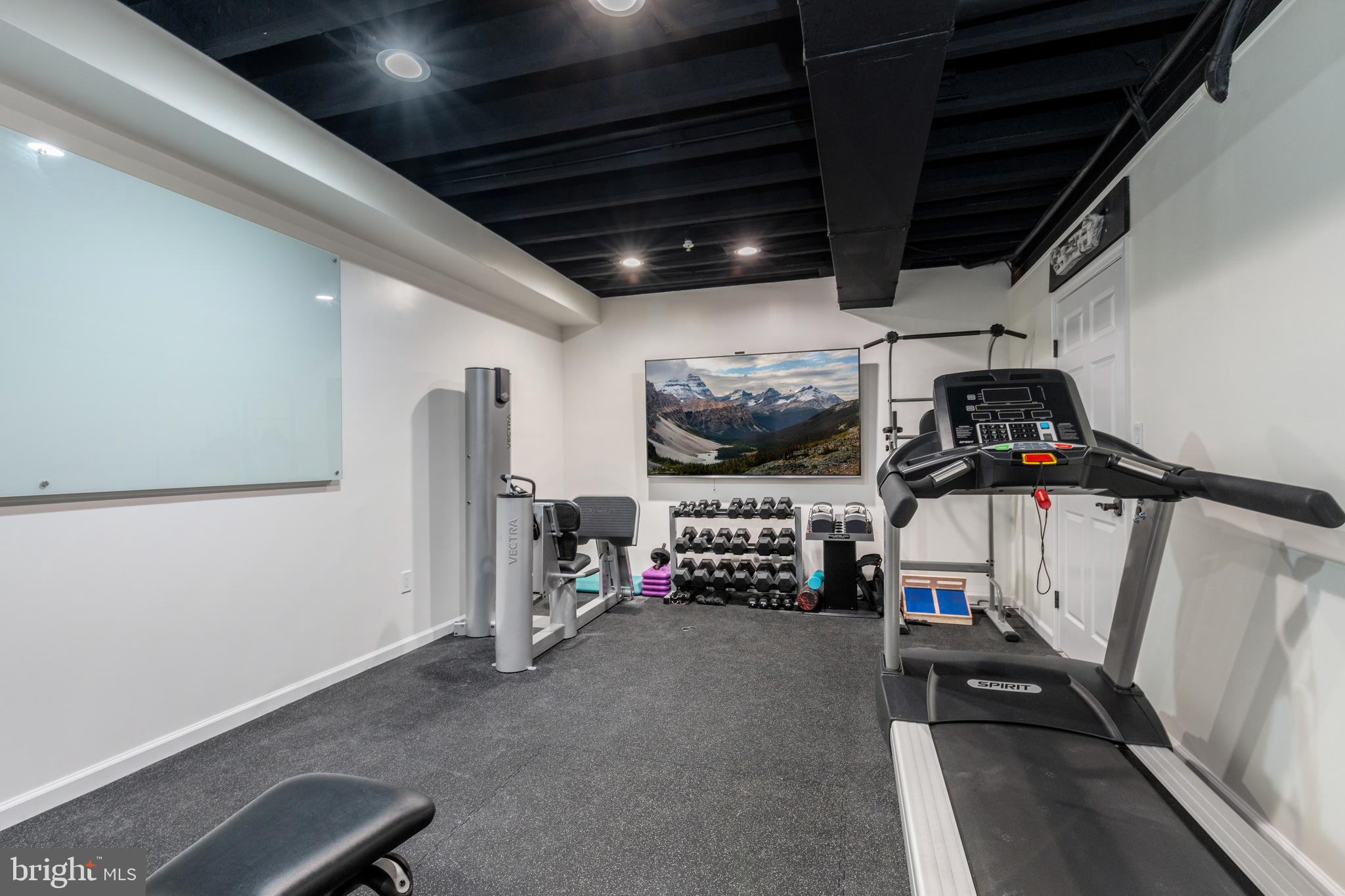 ARONWOLD - Residential