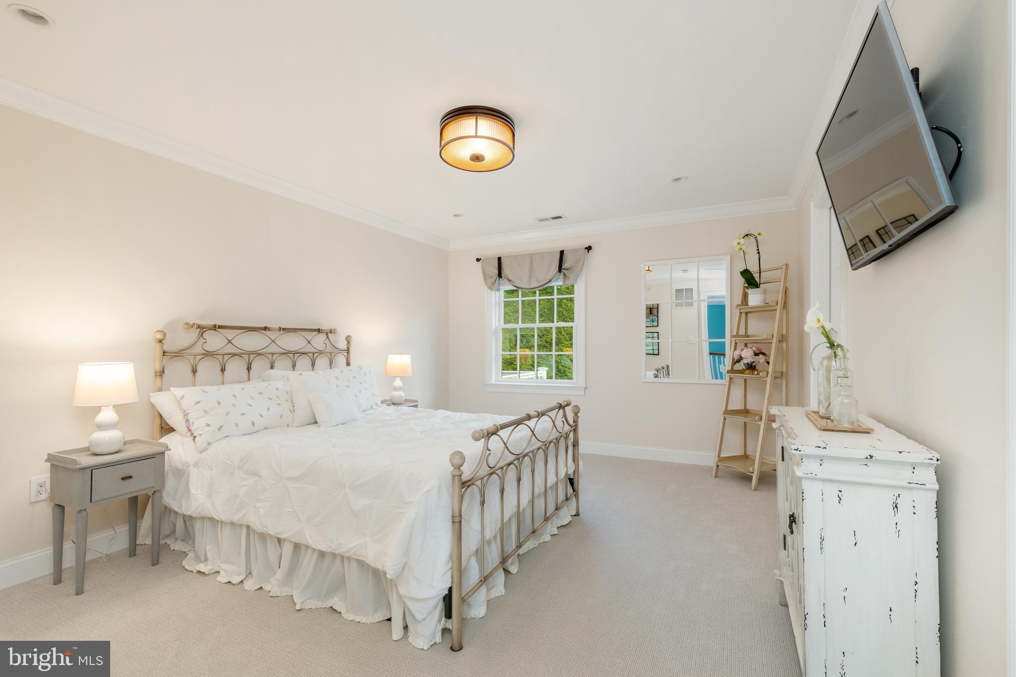 ARONWOLD - Residential