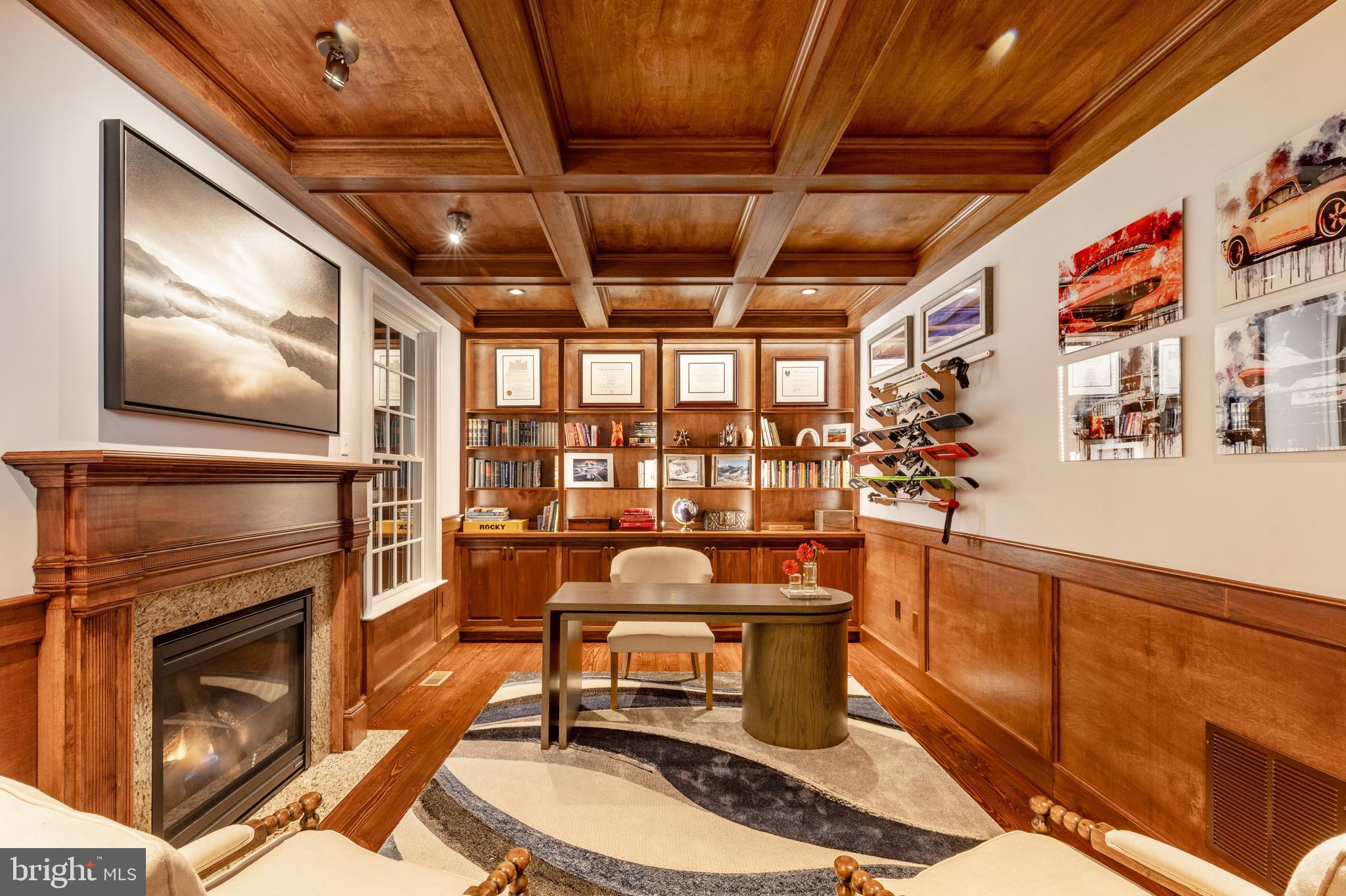 ARONWOLD - Residential