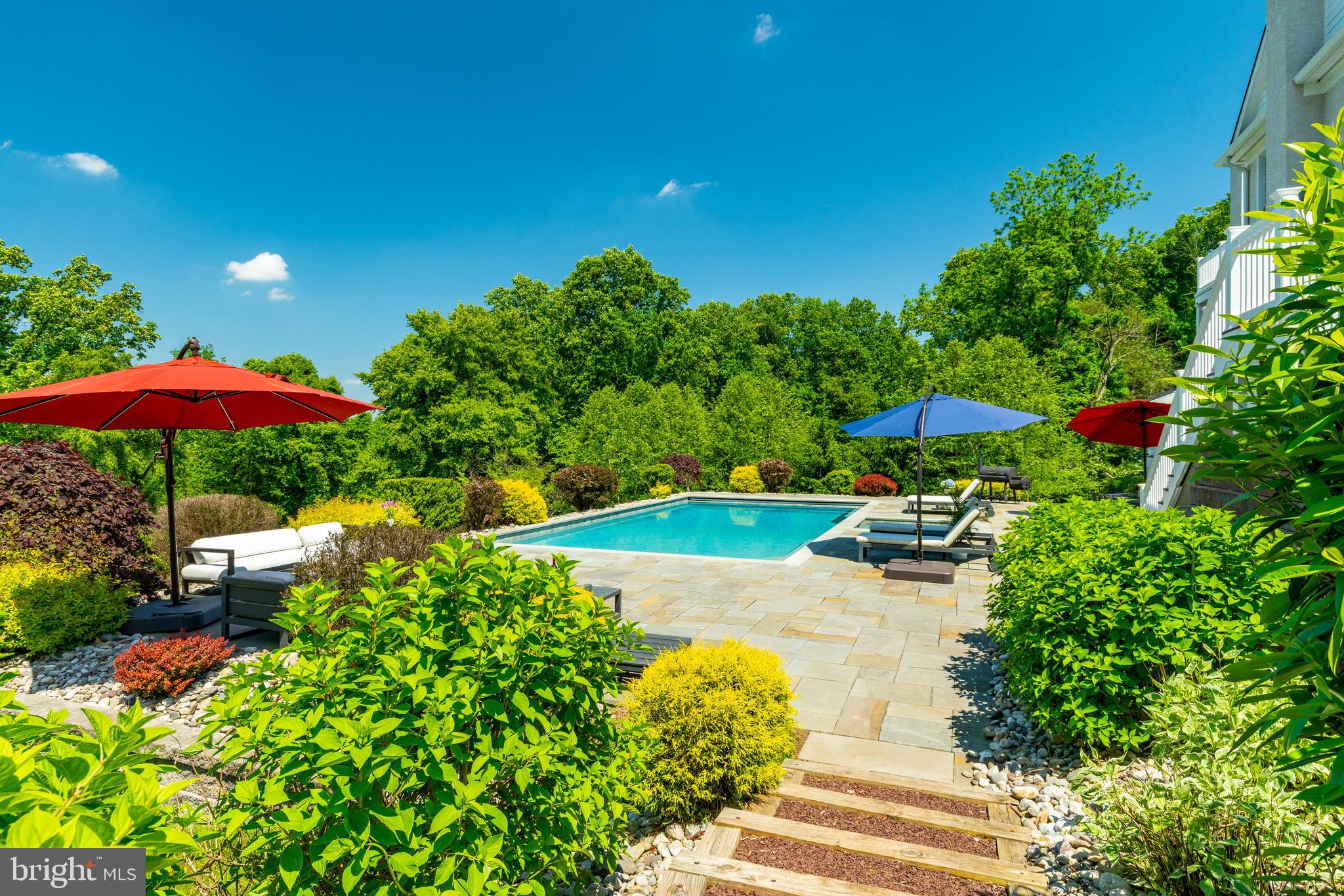 ARONWOLD - Residential