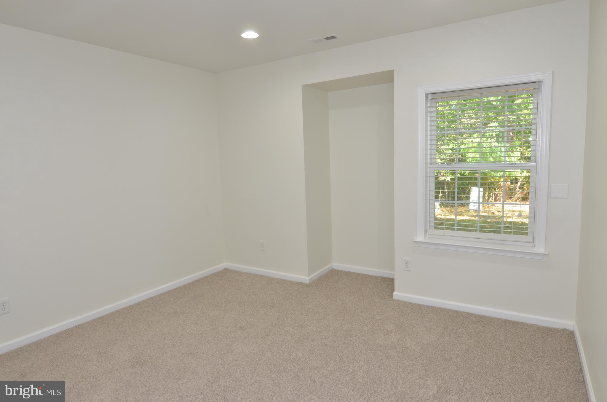 DOMINION VALLEY COUNTRY CLUB - Residential