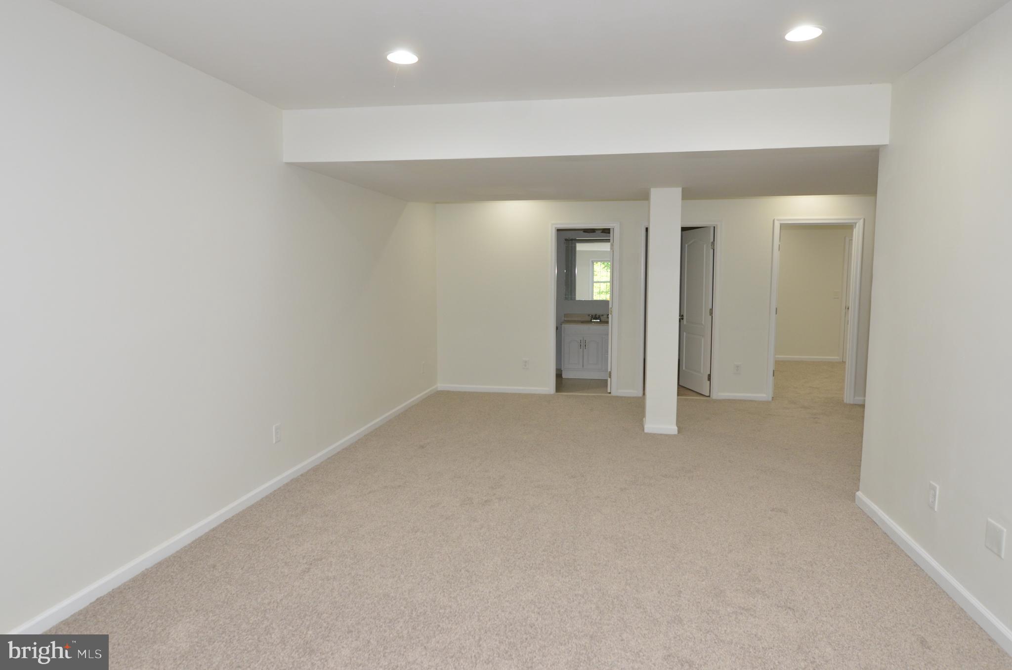 DOMINION VALLEY COUNTRY CLUB - Residential